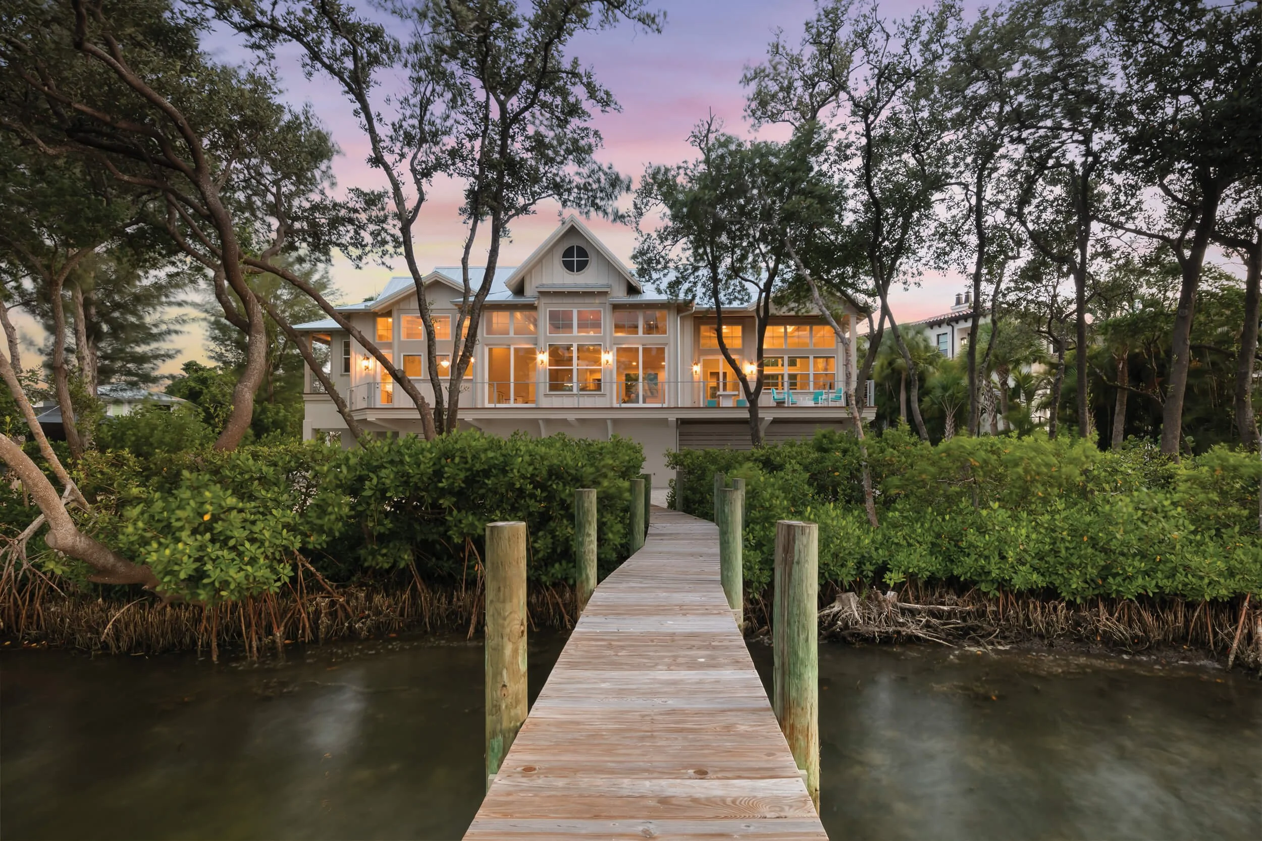 Dream Island - Bayfront Bungalow