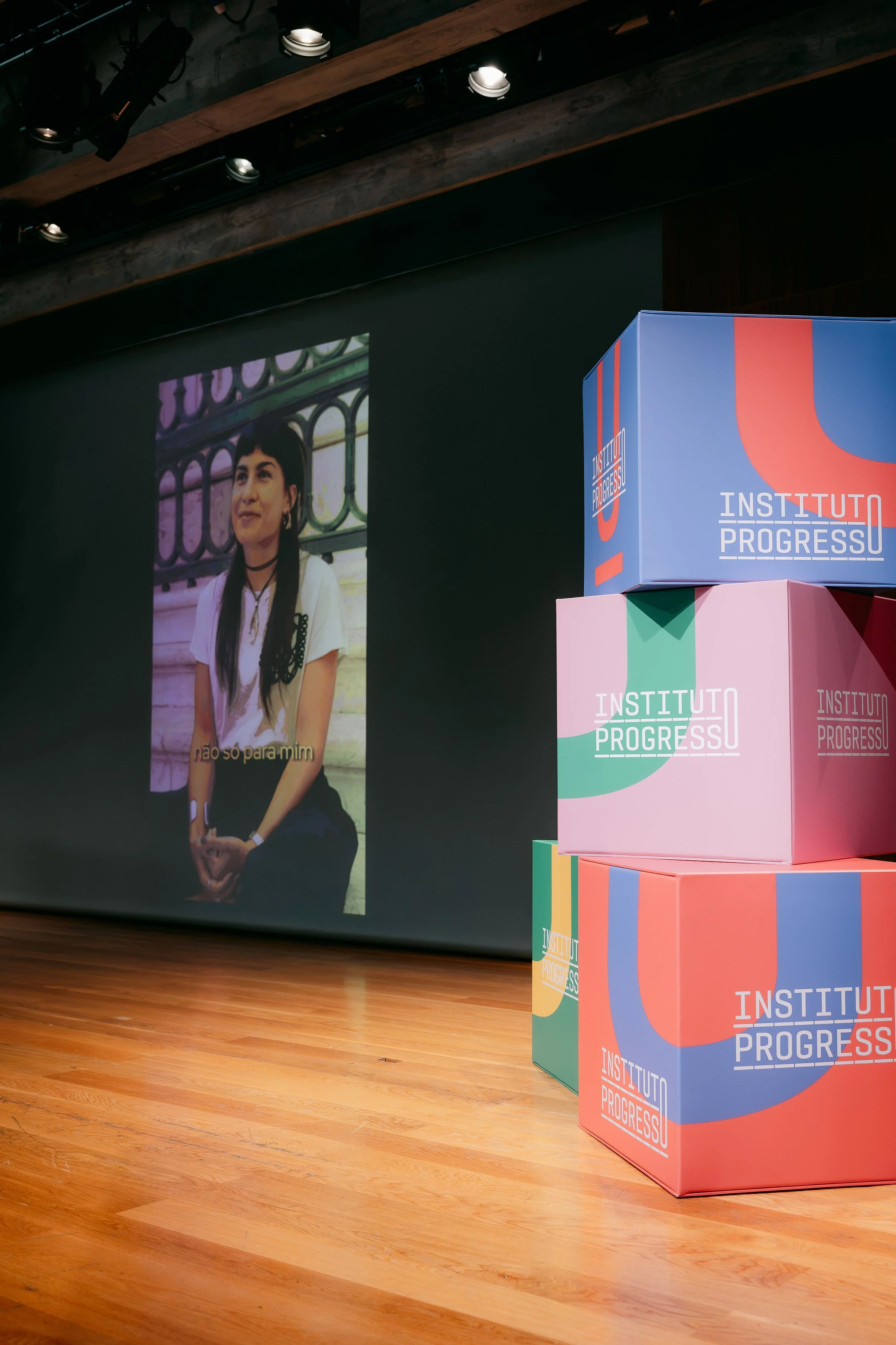 SOF098 - Copy.jpg