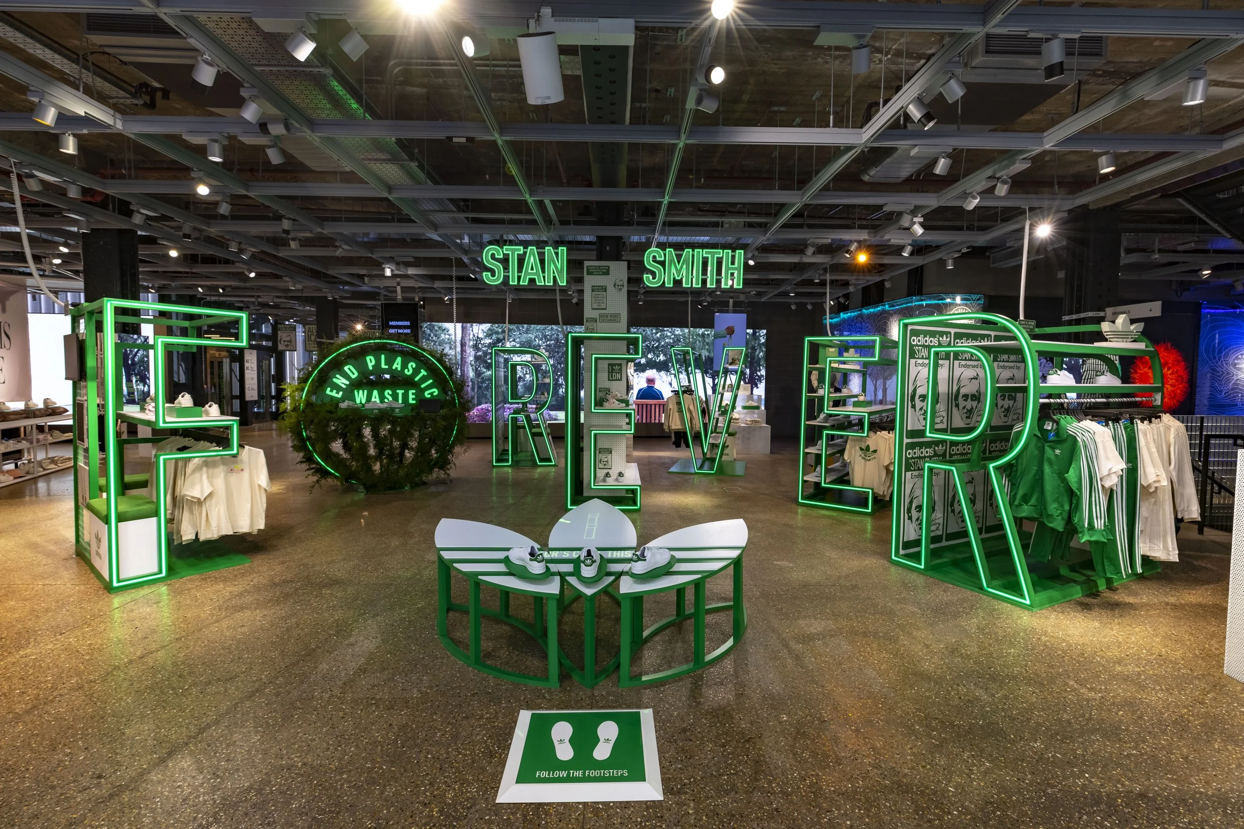 LDN STAN SMITH_LAUNCH ZONE_OVERVIEW 3.jpg