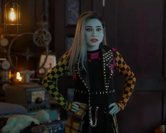 CeciBalagot-MonsterHigh2-700w.jpg