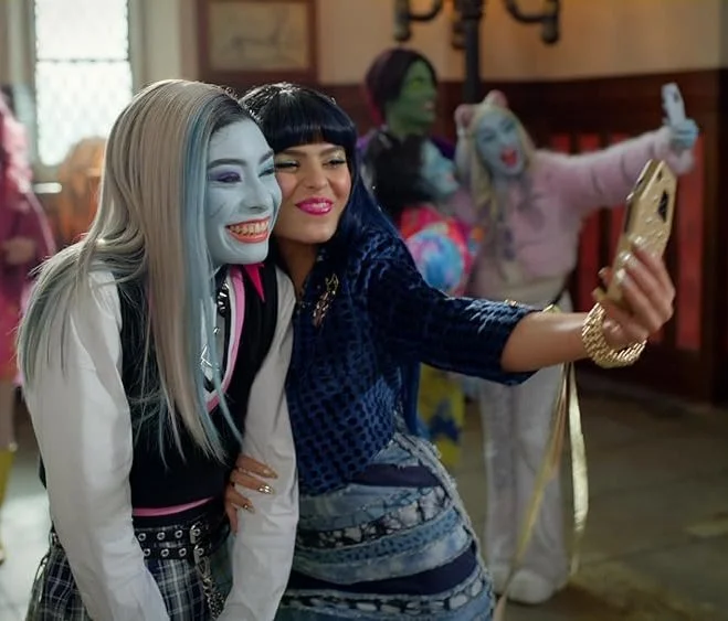 CeciBalagot-JyPrishkulnik-MonsterHigh.jpg