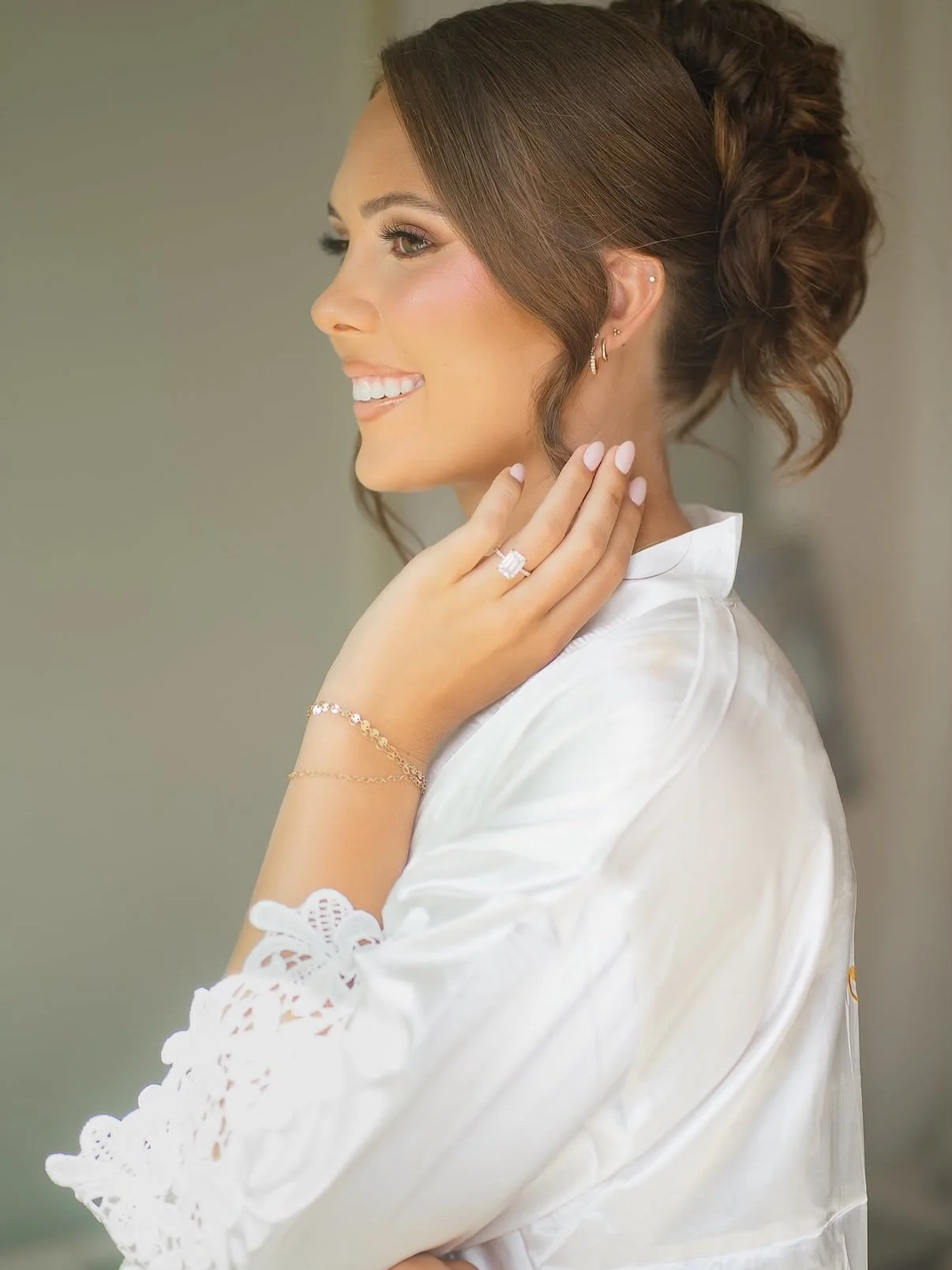 Definitely my most fun bride yet! 💍

#brides #houstonmakeupandhair #mua #houstonmua