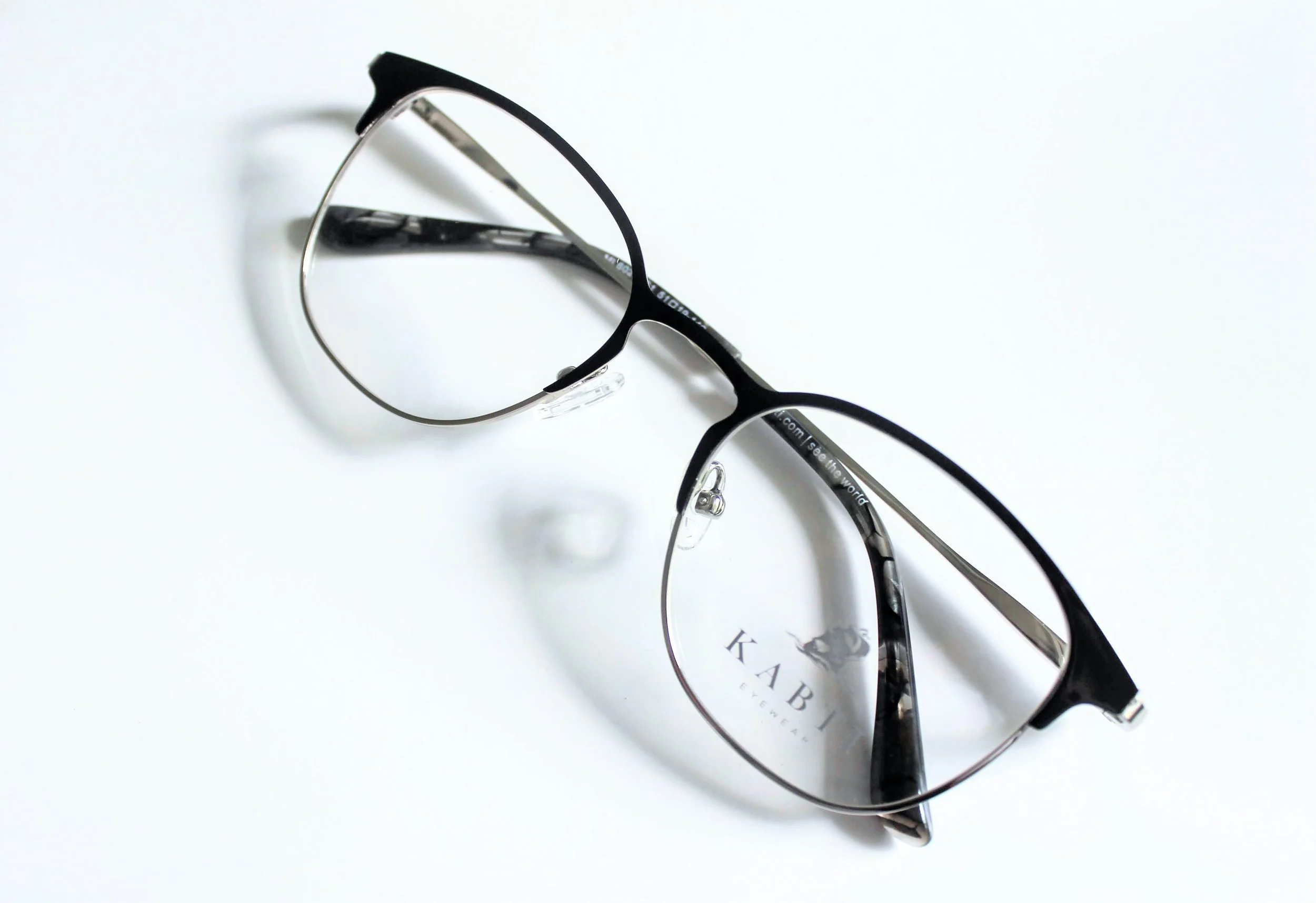 Black rounded rectangle