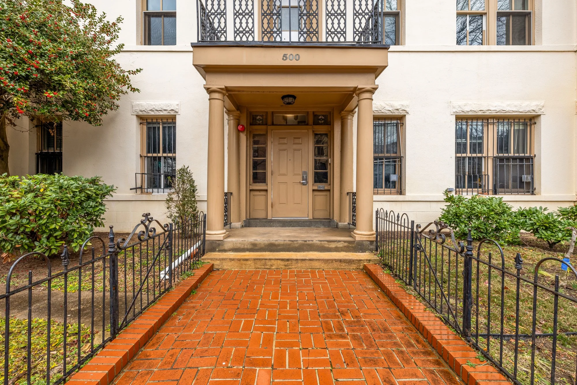 500 9th St SE 6-0005.jpg
