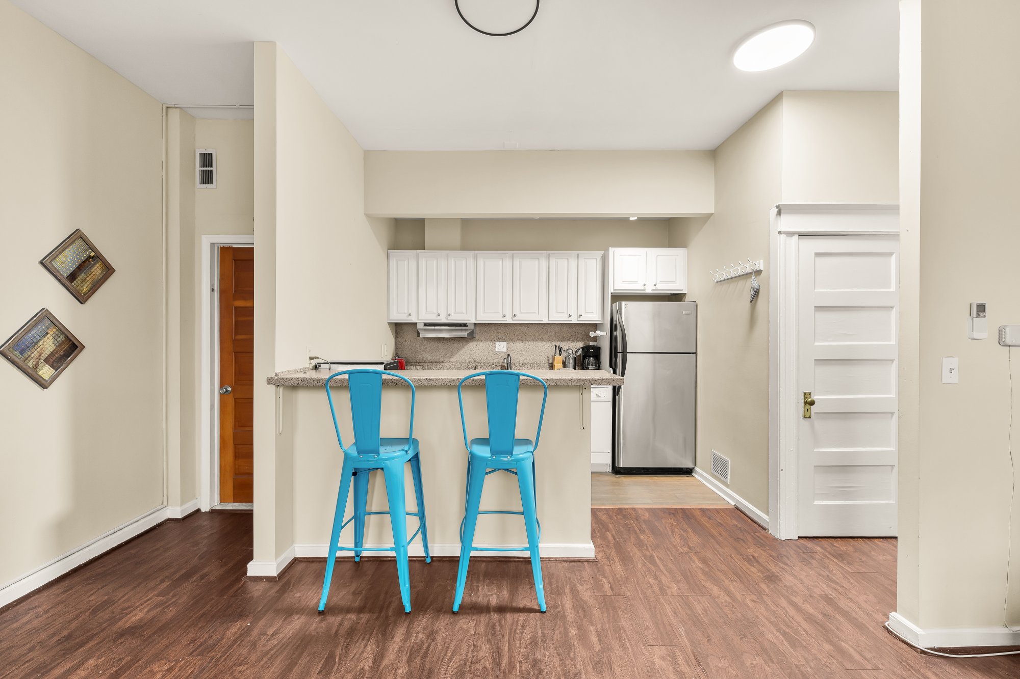 500 9th St SE 4-0005.jpg