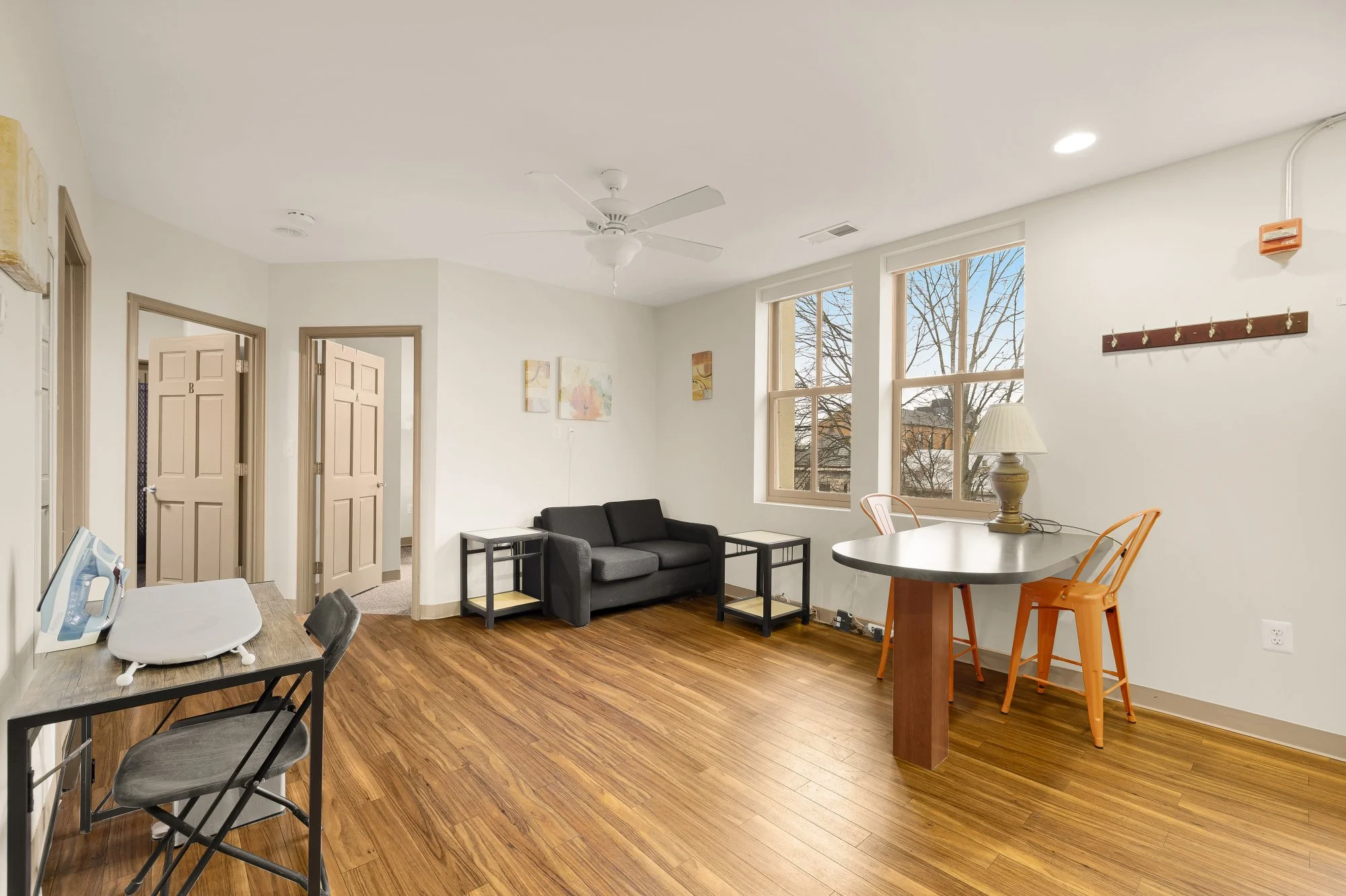500 9th St SE 6-0012.jpg