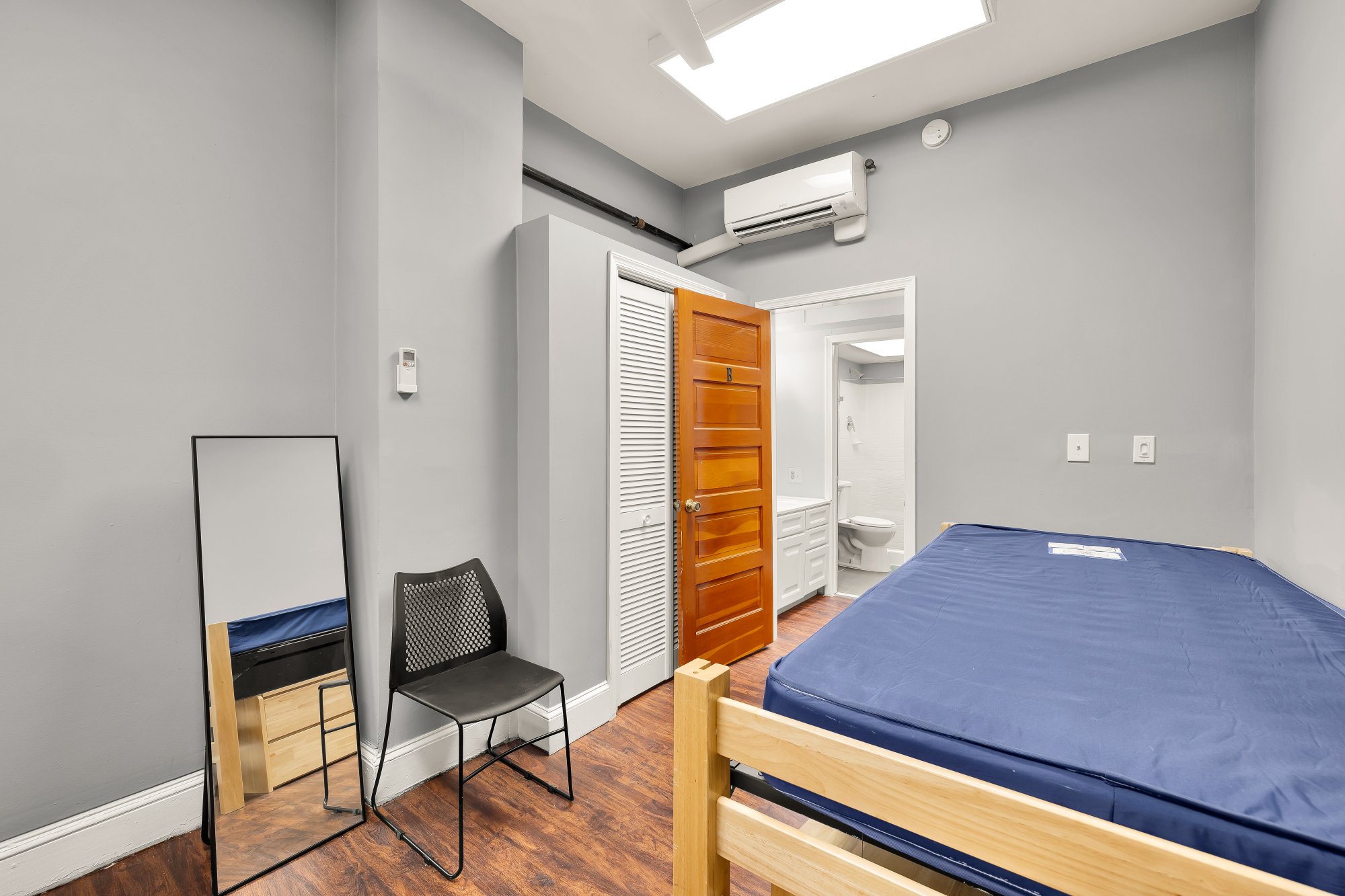 500 9th St SE 1-0013.jpg