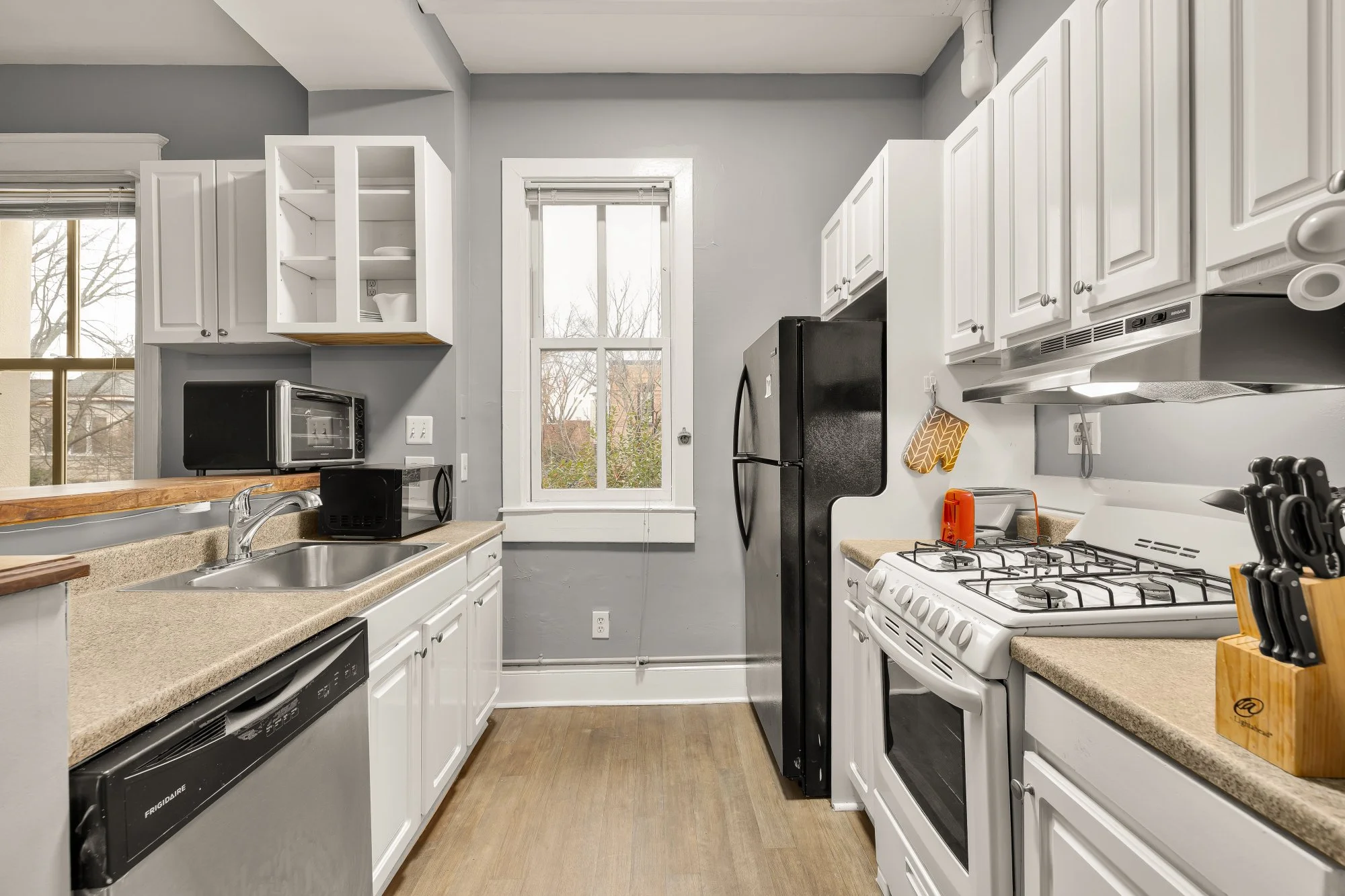 500 9th St SE 3-0006.jpg