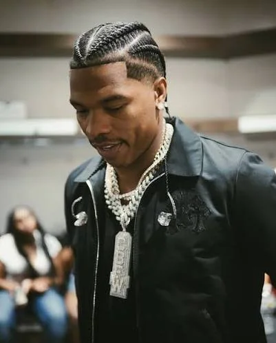 Lil Baby Is Back Outside With “Dead Fresh”