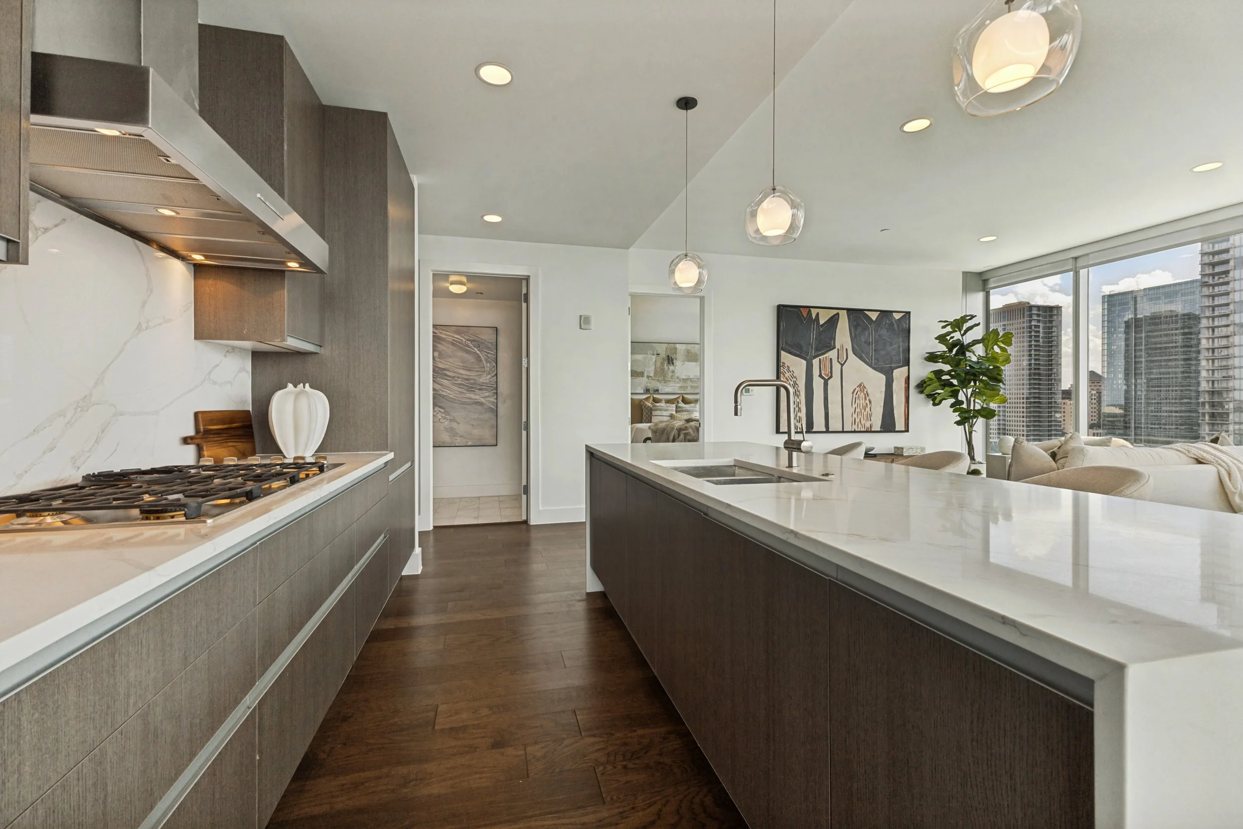 3130-n-harwood-st-apt-1401-dallas-tx-75201-High-Res-17.jpg