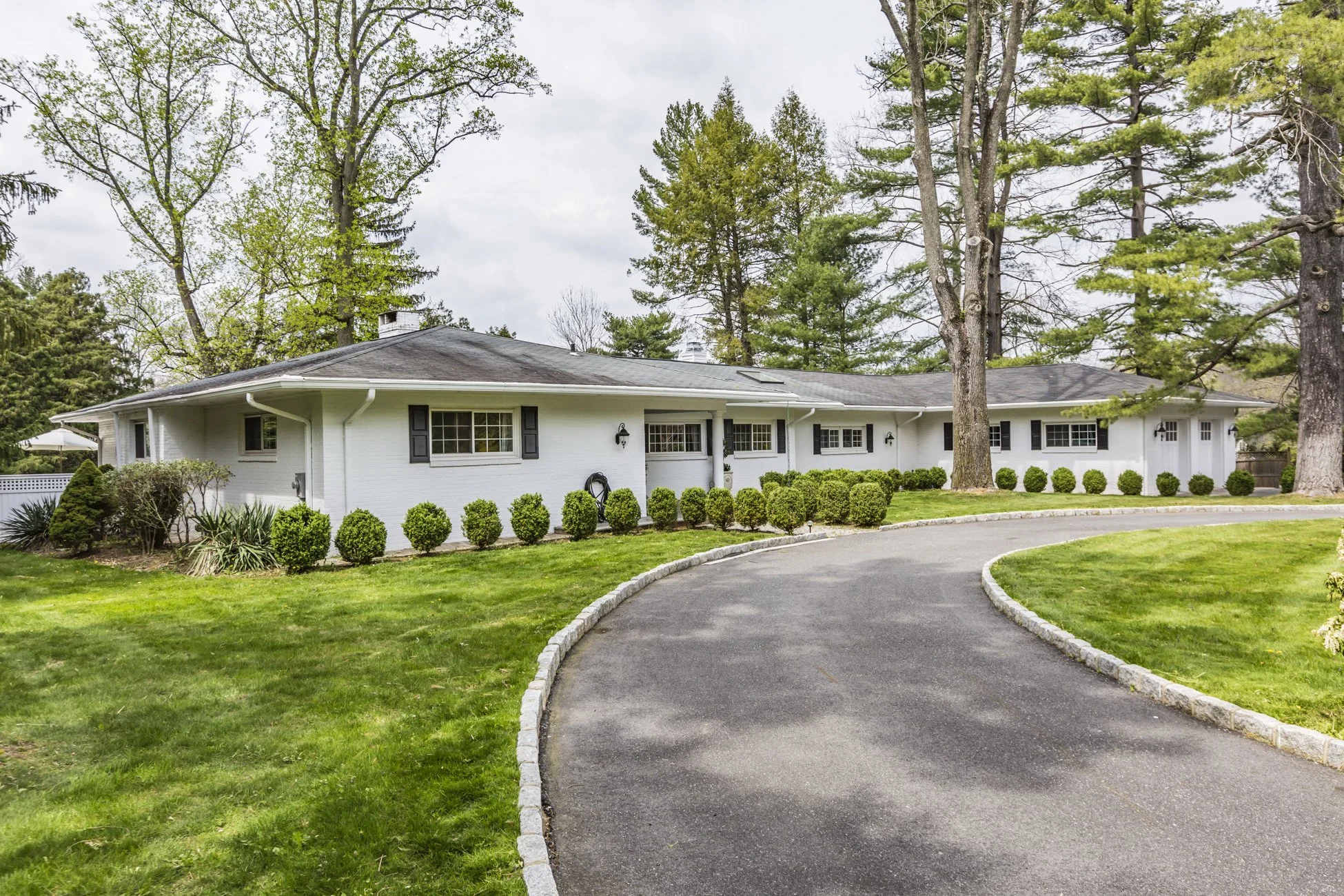 60-parkside-drive-janet-stefandl