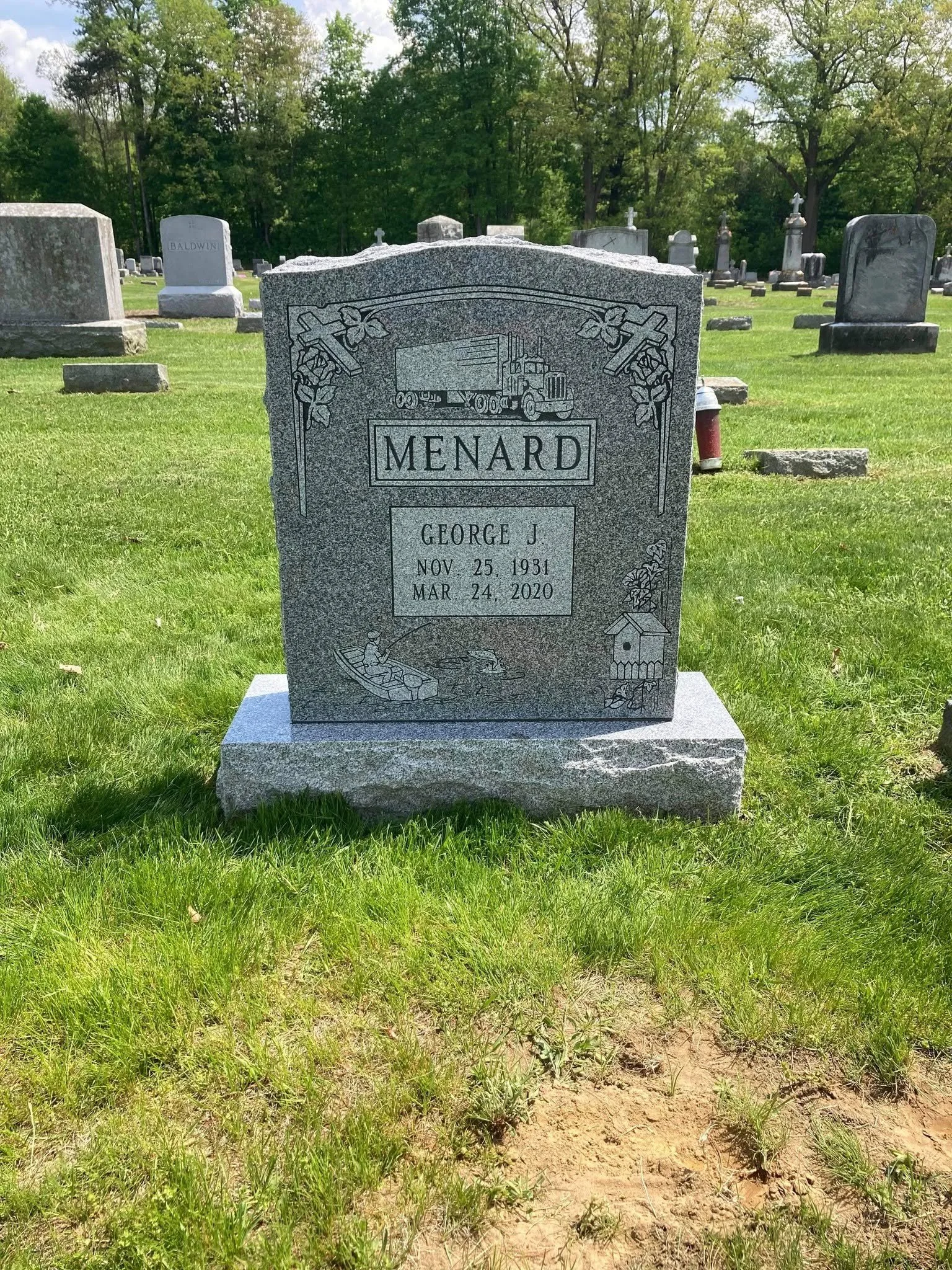 MENARD.jpg