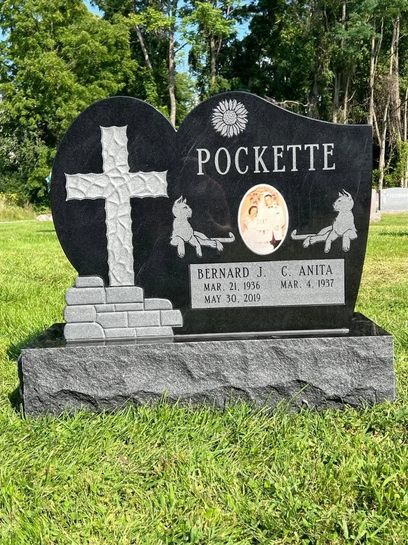 Pockette.jpg