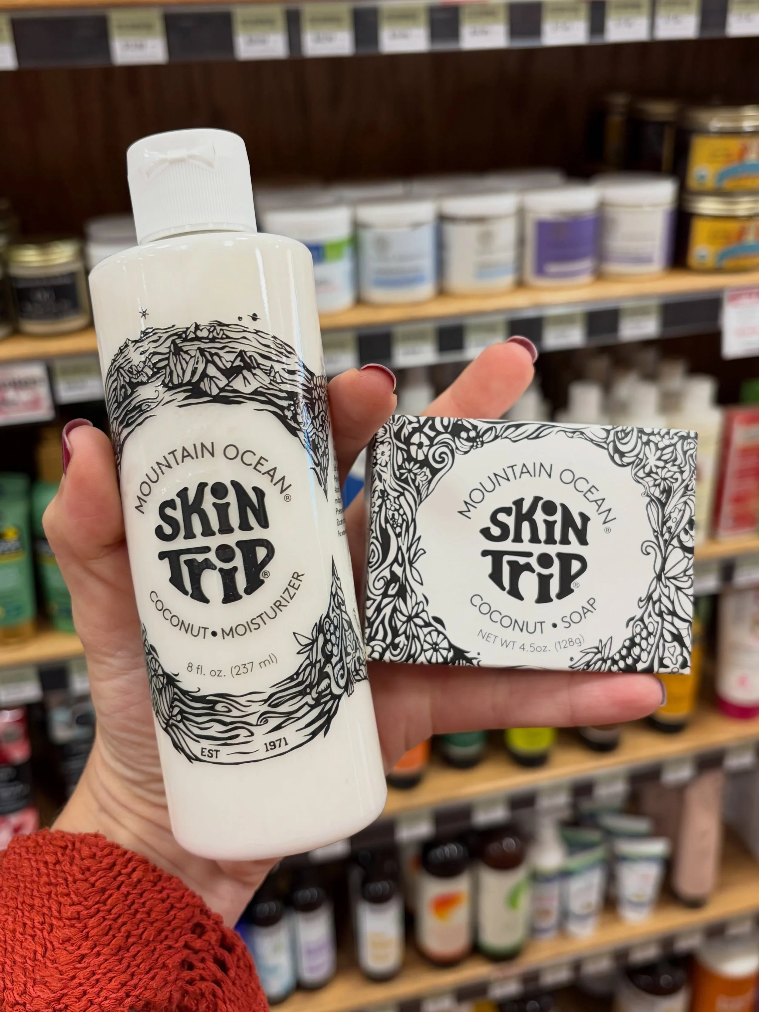 Meet Skin Trip Lotion from Mountain Ocean- a family-owned company that&rsquo;s been making body care since 1971. Born in Colorado and crafted in California, Mountain Ocean has kept Skin Trip around for more than 50 years, and for good reason.

The cl