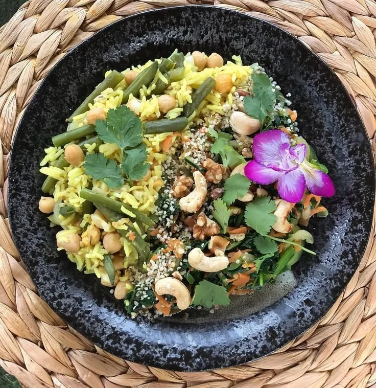 Nourishing Meals for New Moms: Ayurvedic Support Explained