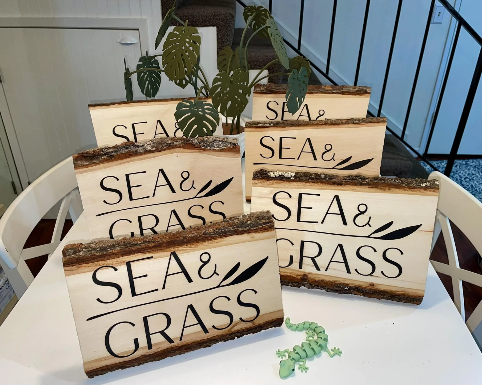 Custom Signs
Laser engraving on live edge plaques