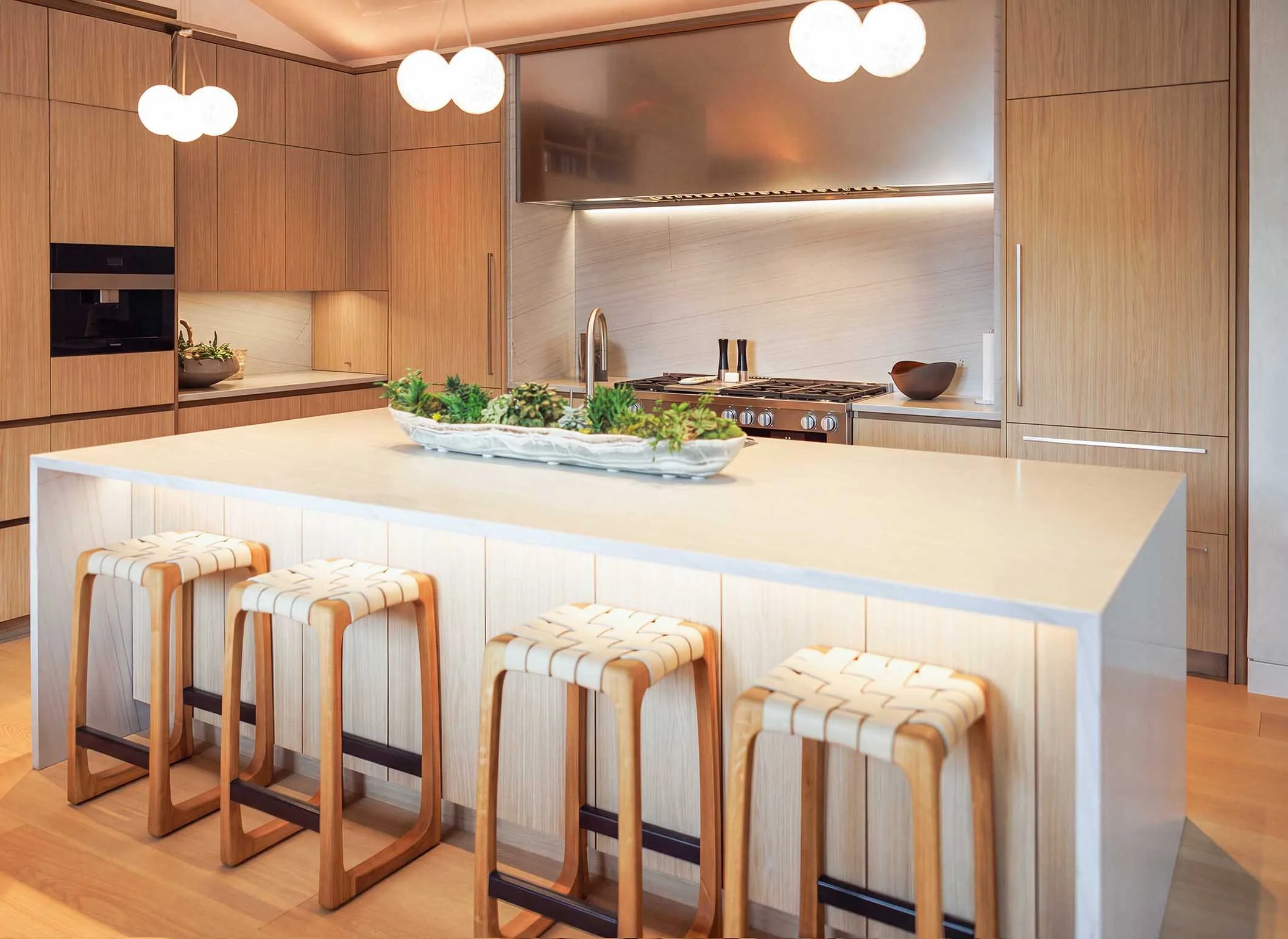 Symmetry_East-hopkins_kitchen-2.jpg