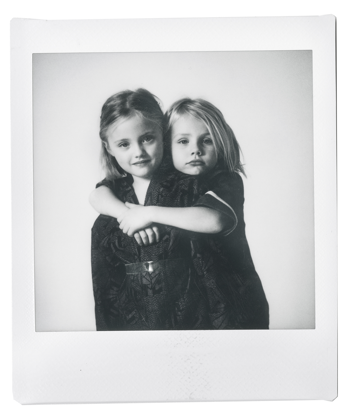 emma_wright_photography_seeing_double_milk_magazine_5.png