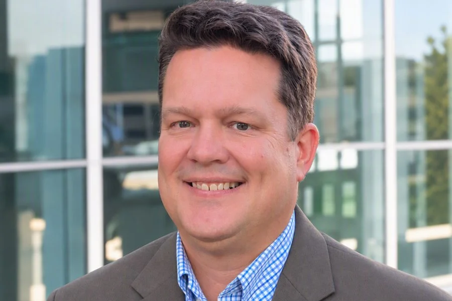 Headshot of John Nieman