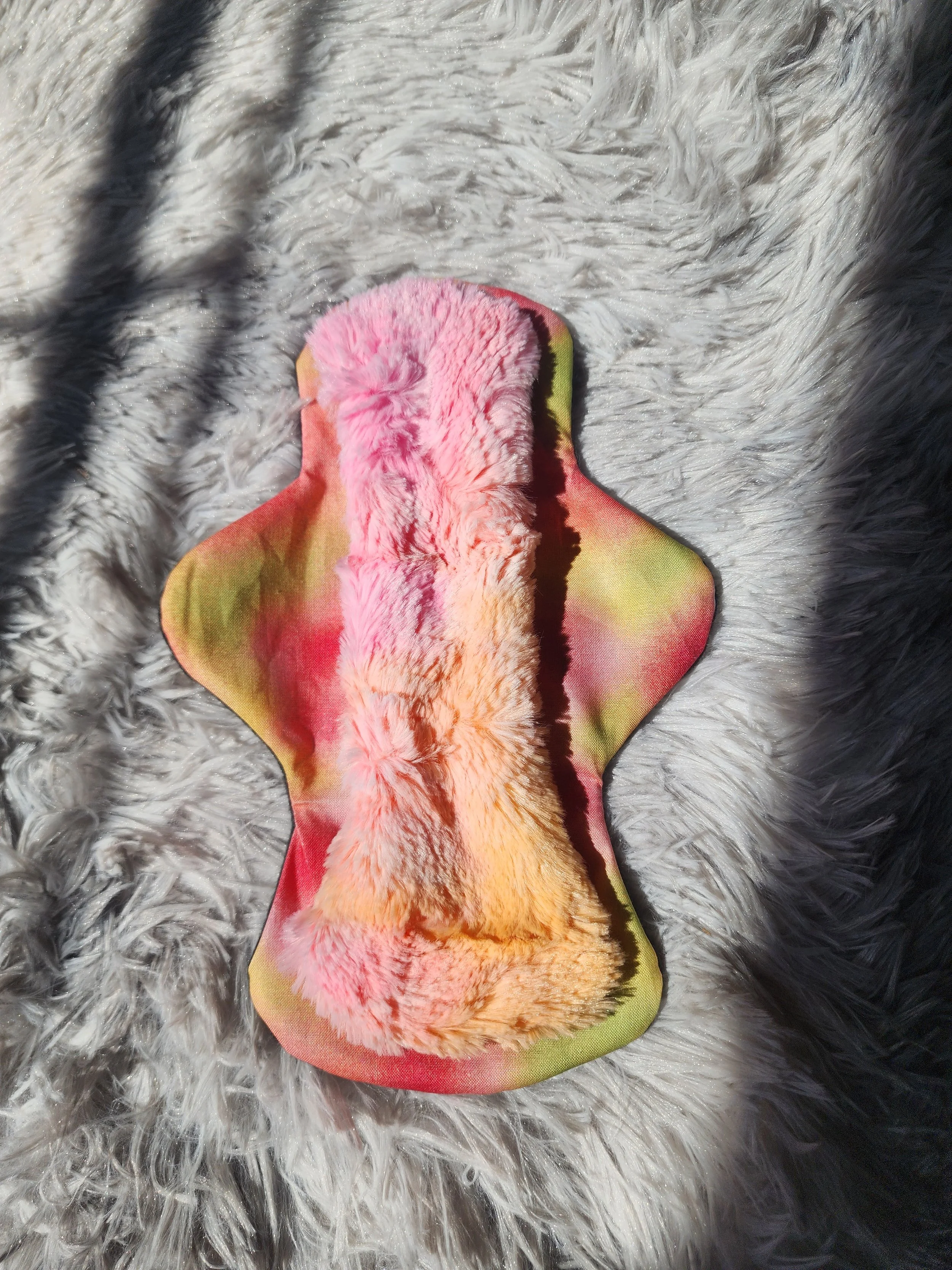 10" Mega Flare Cloth Pad | Minky Exposed Core