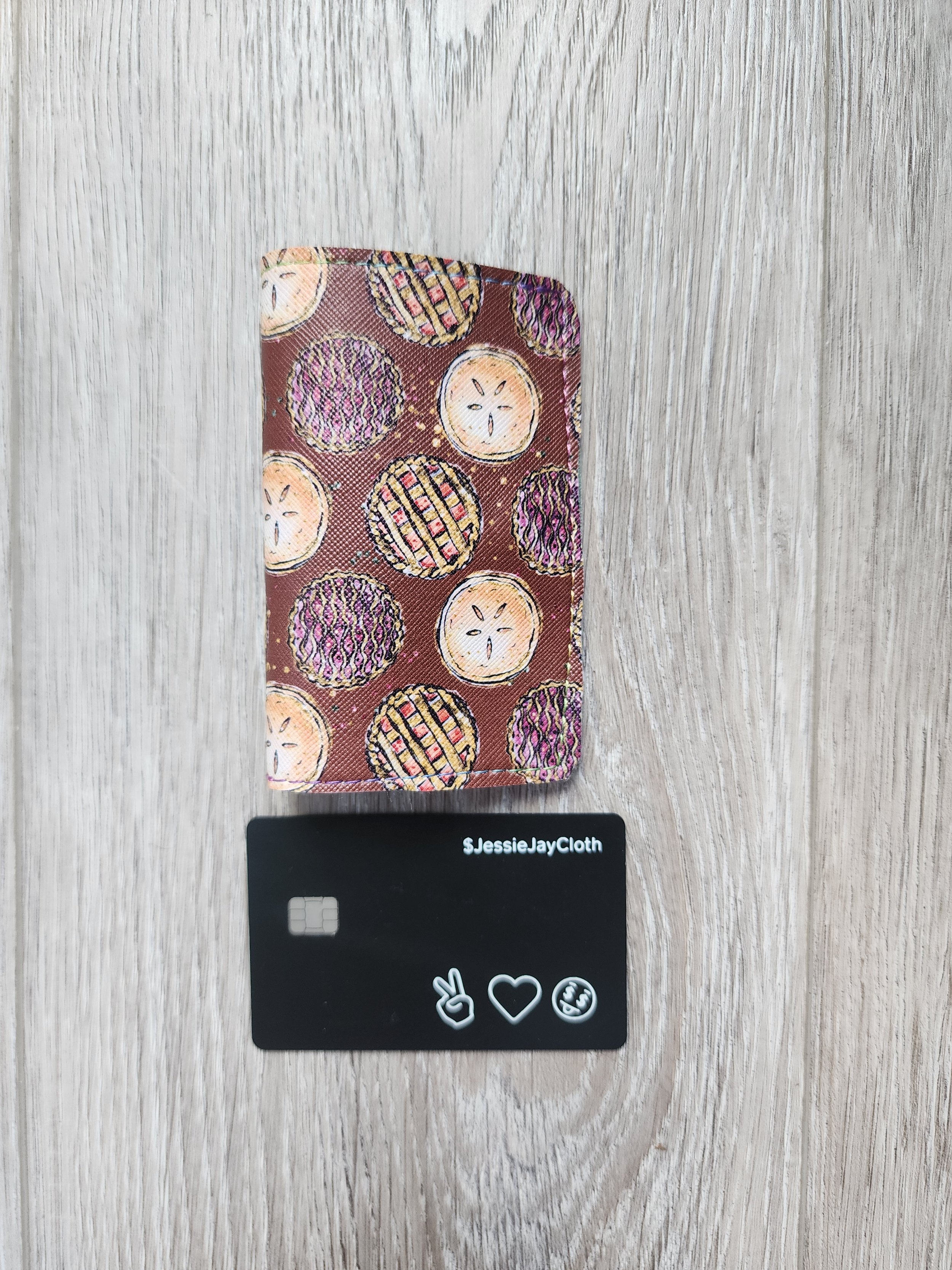 Minimalist Card Wallet | Holds 16–18 Cards | Baked Pie