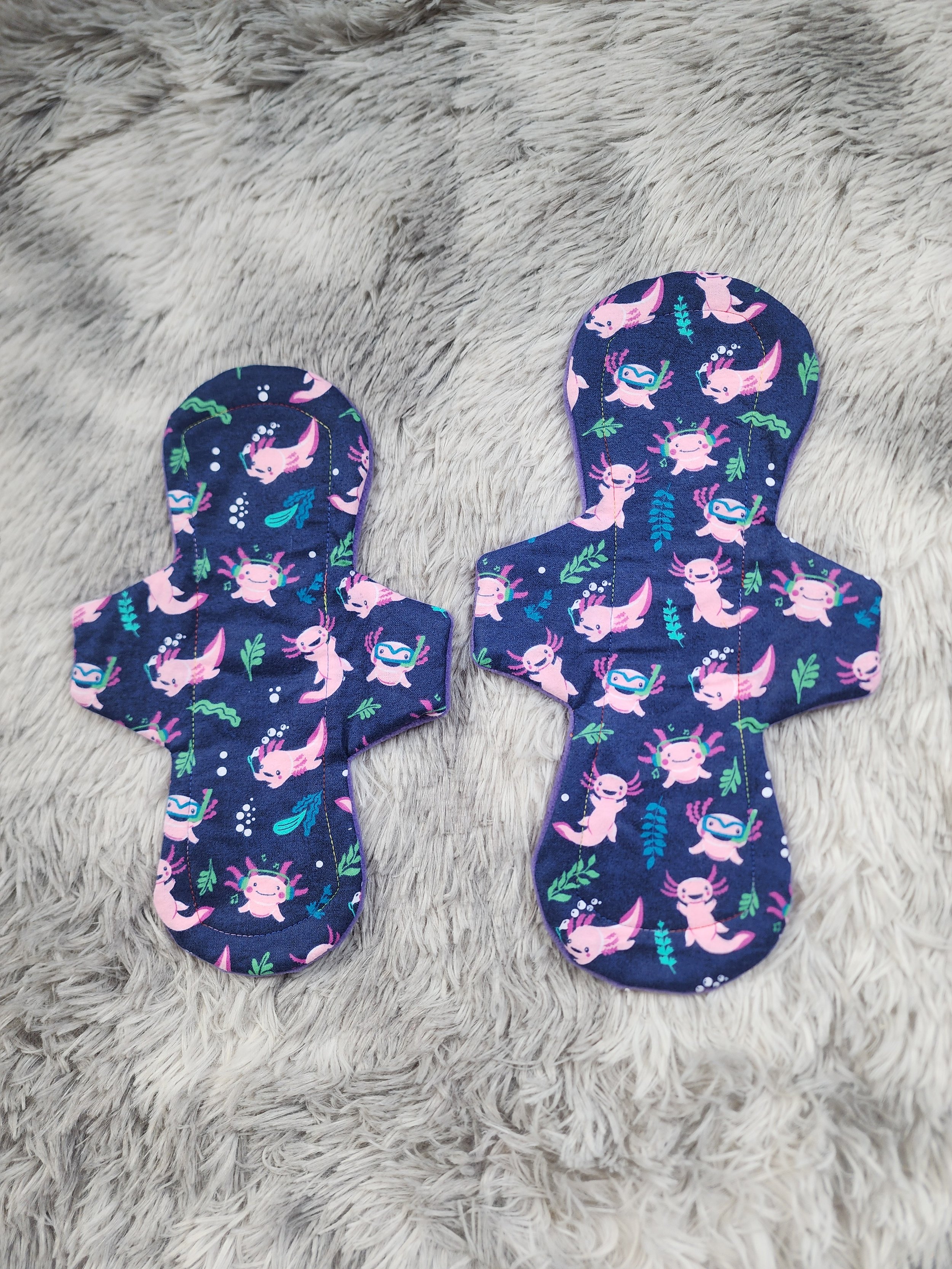 Mega Cloth Pad - Axolotl