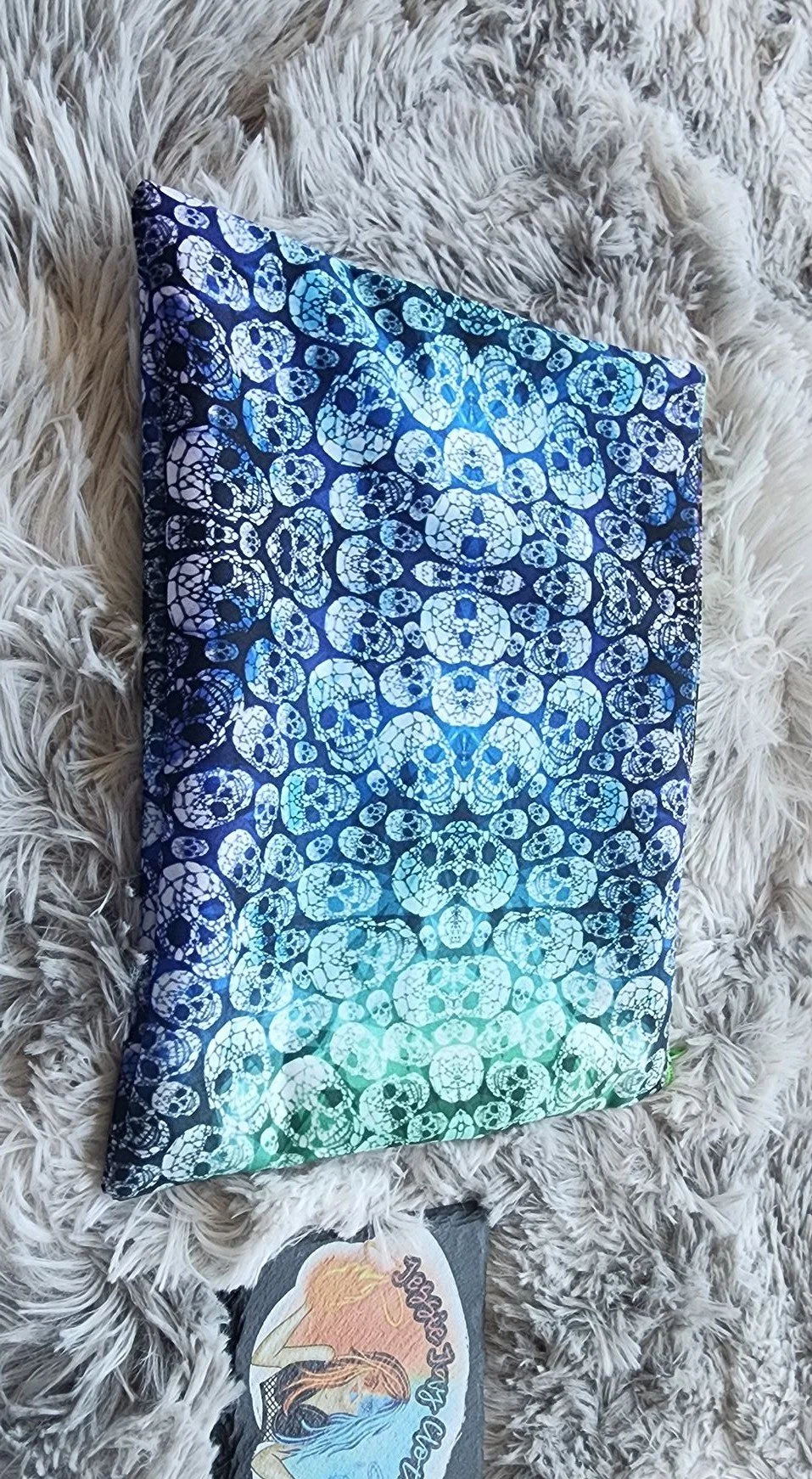 Small Zipper Closure Wet Bag | Ombre Skulls