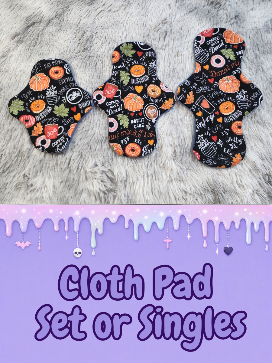 Classic Curvy Cloth Pad - Fall Vibes