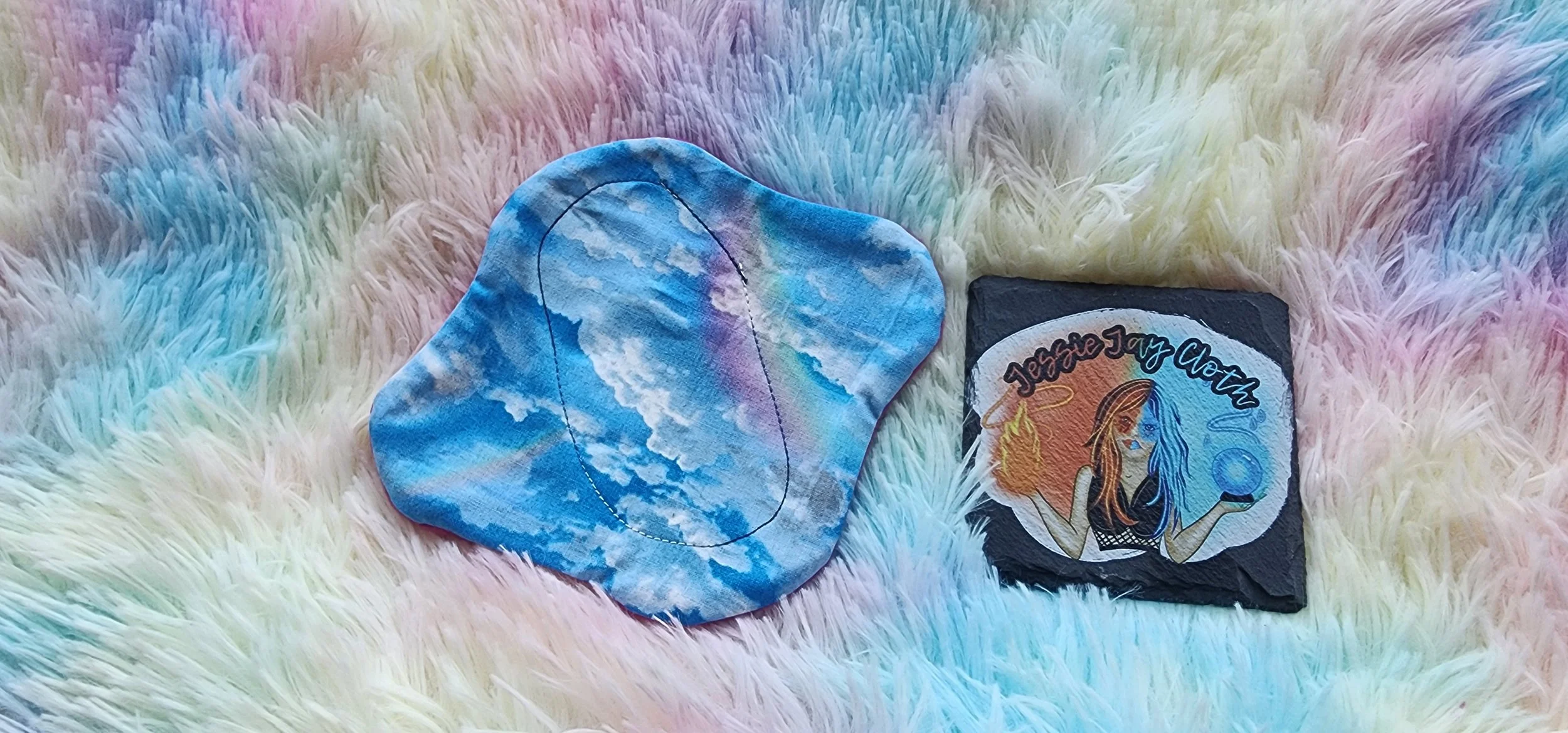 6-inch, Light, Classic Curvy, Cloth Pad | 2.5" or 2.75" Snapped Width