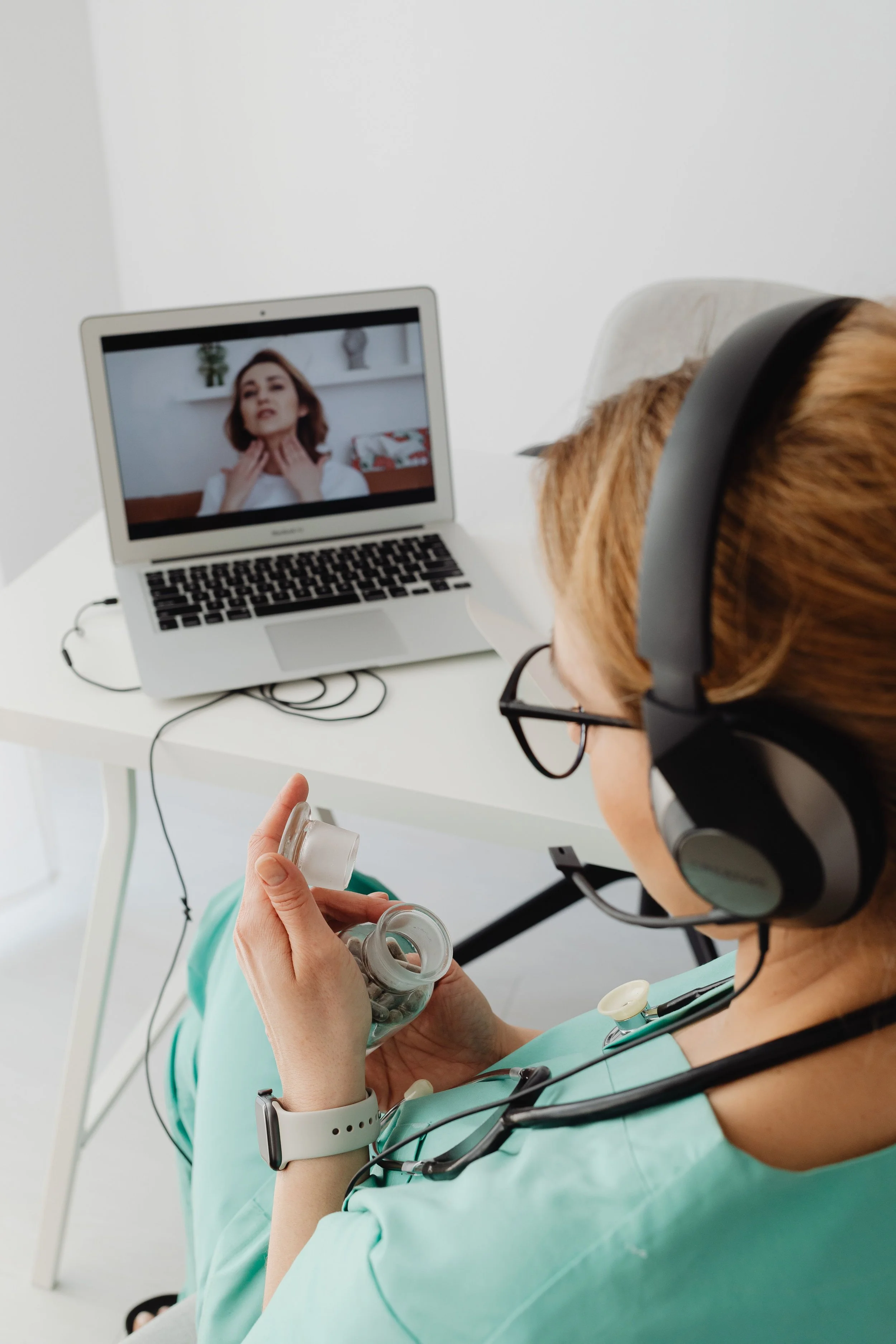 Clinician on telehealth call with client