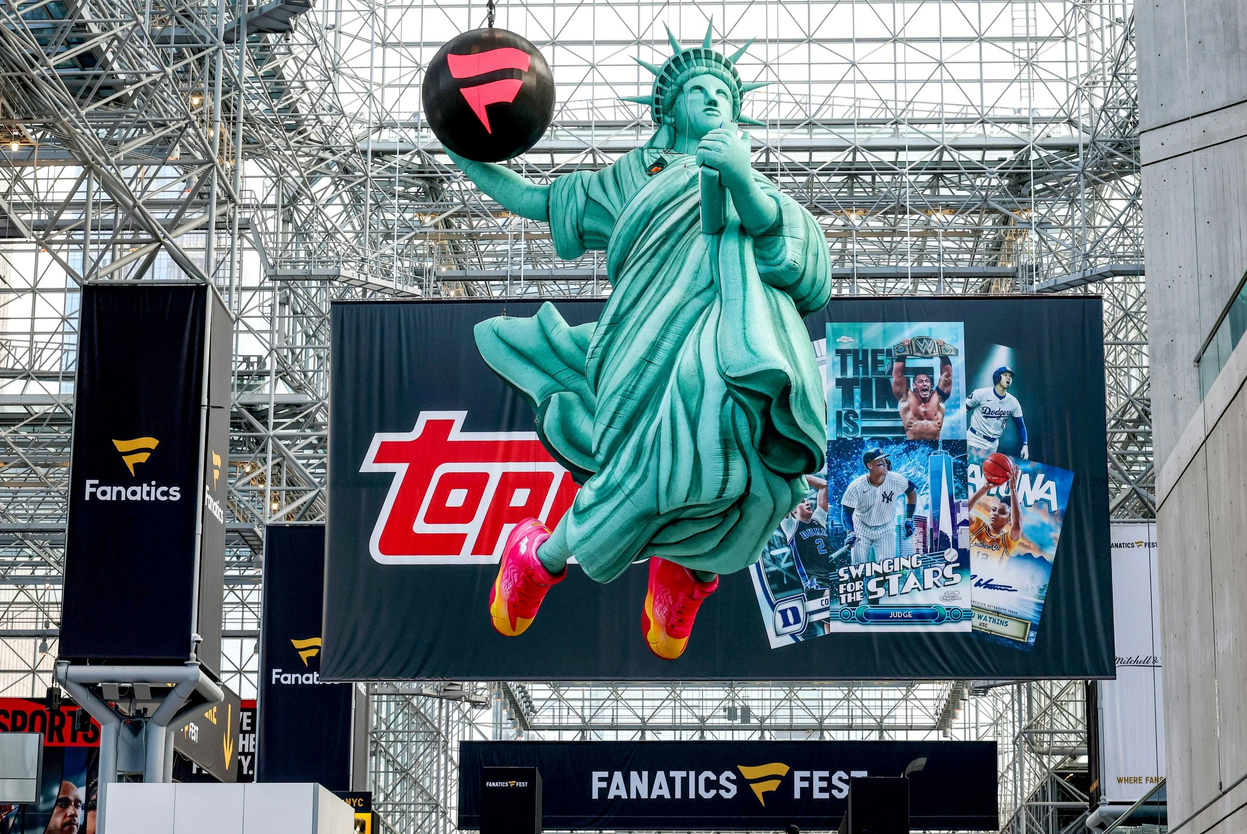 MLB @ Fanatics Fest NY 2025