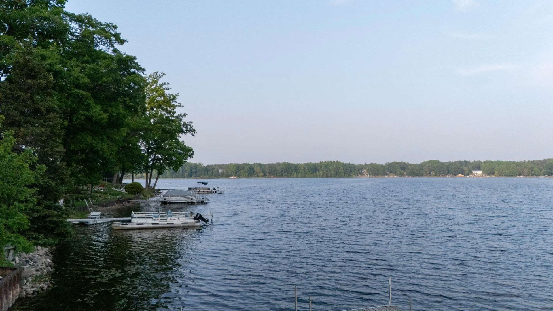 D Morby Media x Lupton Real Estate Photography Drone photo of waterfront.jpg