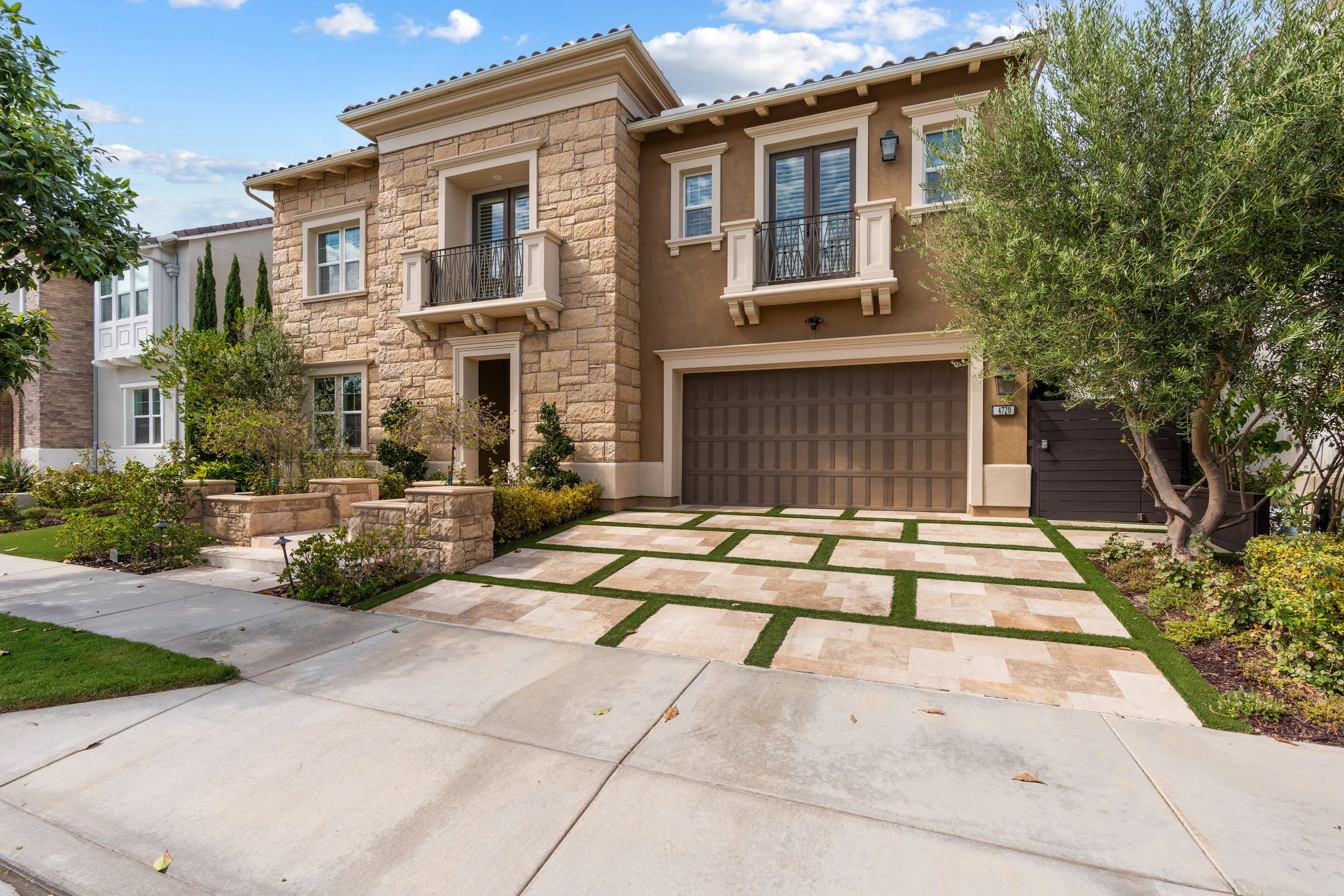 A9M_041_4720 Borden Ct.jpg