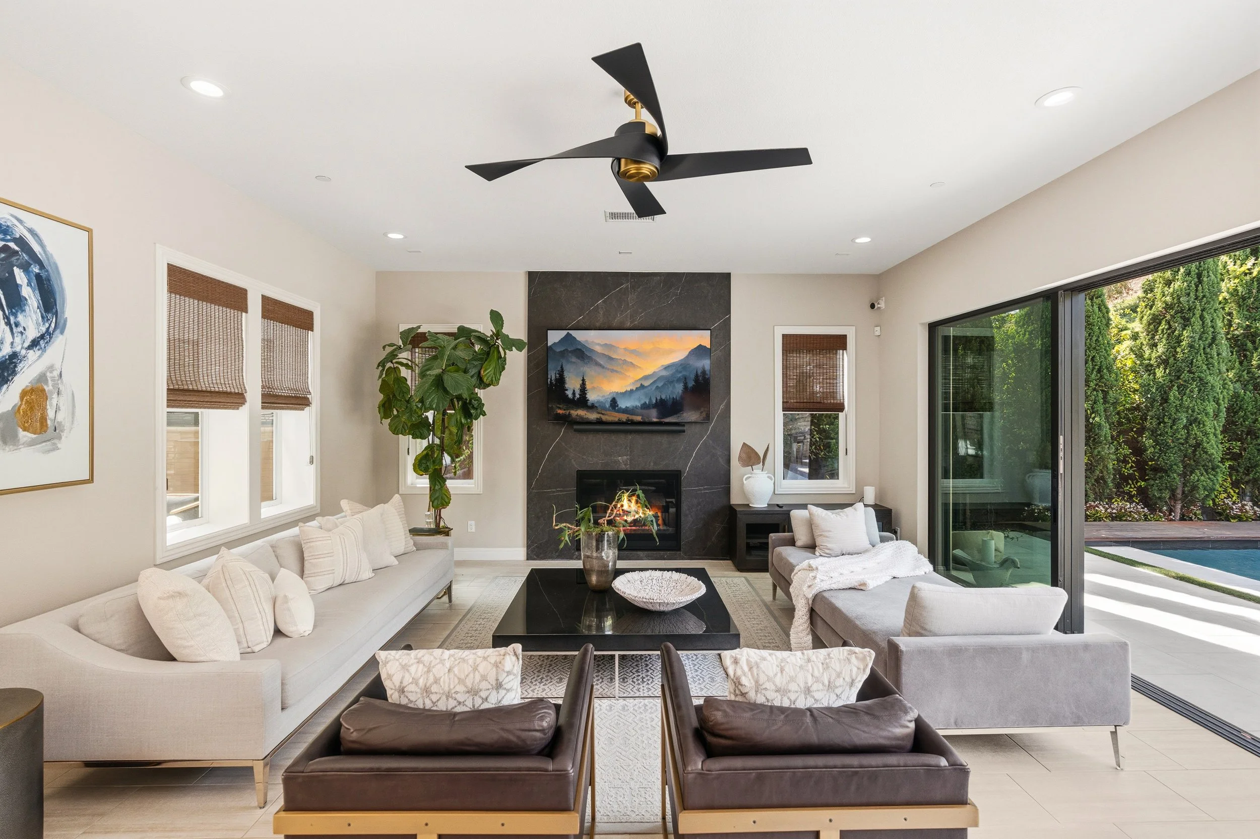 A9M_051_4720 Borden Ct.jpg
