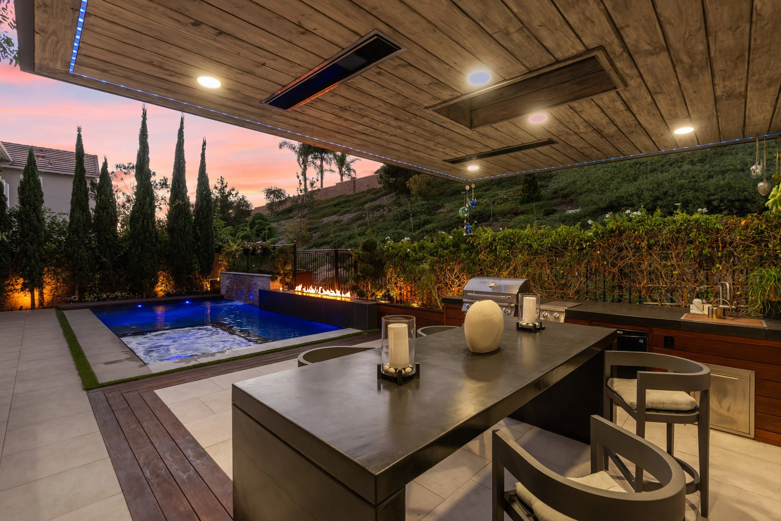 A9M_020_4720 Borden Ct.jpg