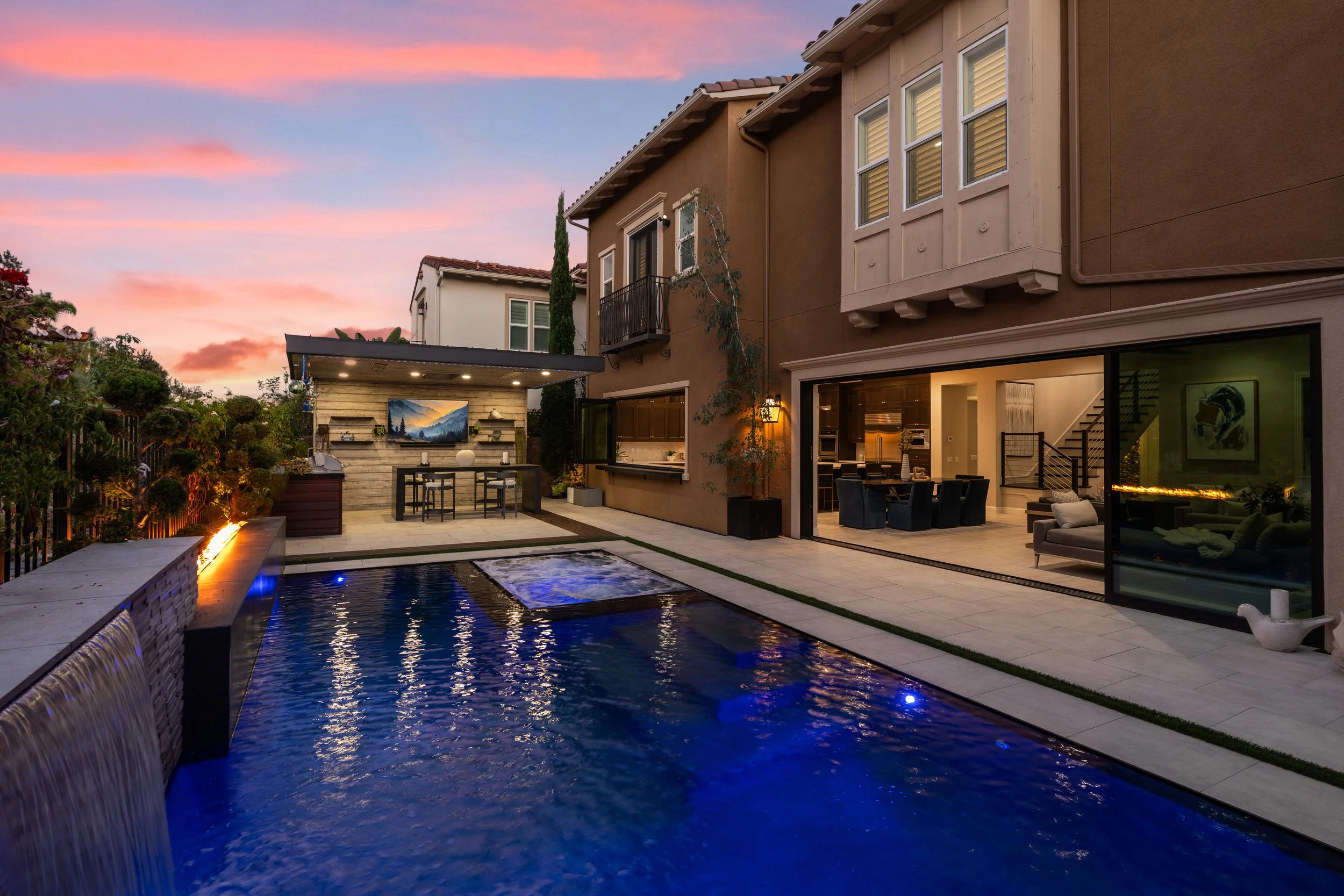 A9M_017_4720 Borden Ct.jpg