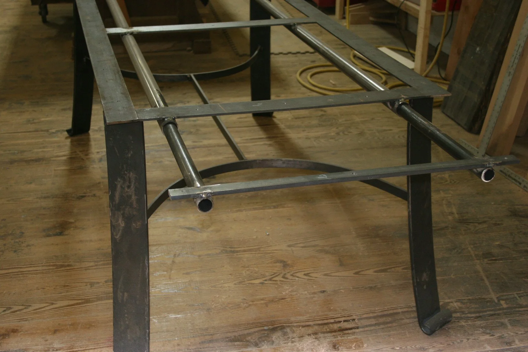 Smith Table 003.JPG
