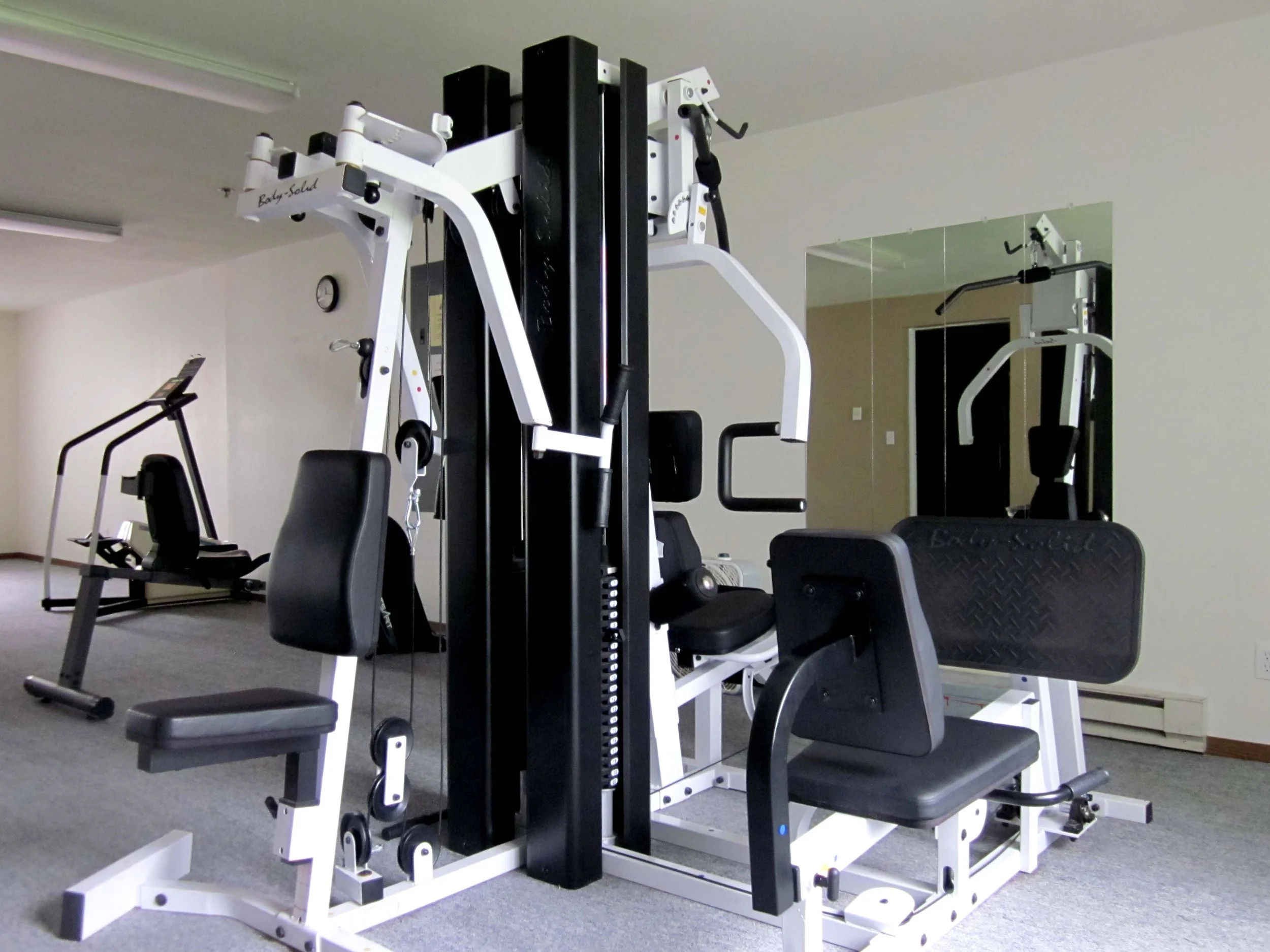 Northbrook_Place_Fitness_Center-1.jpg