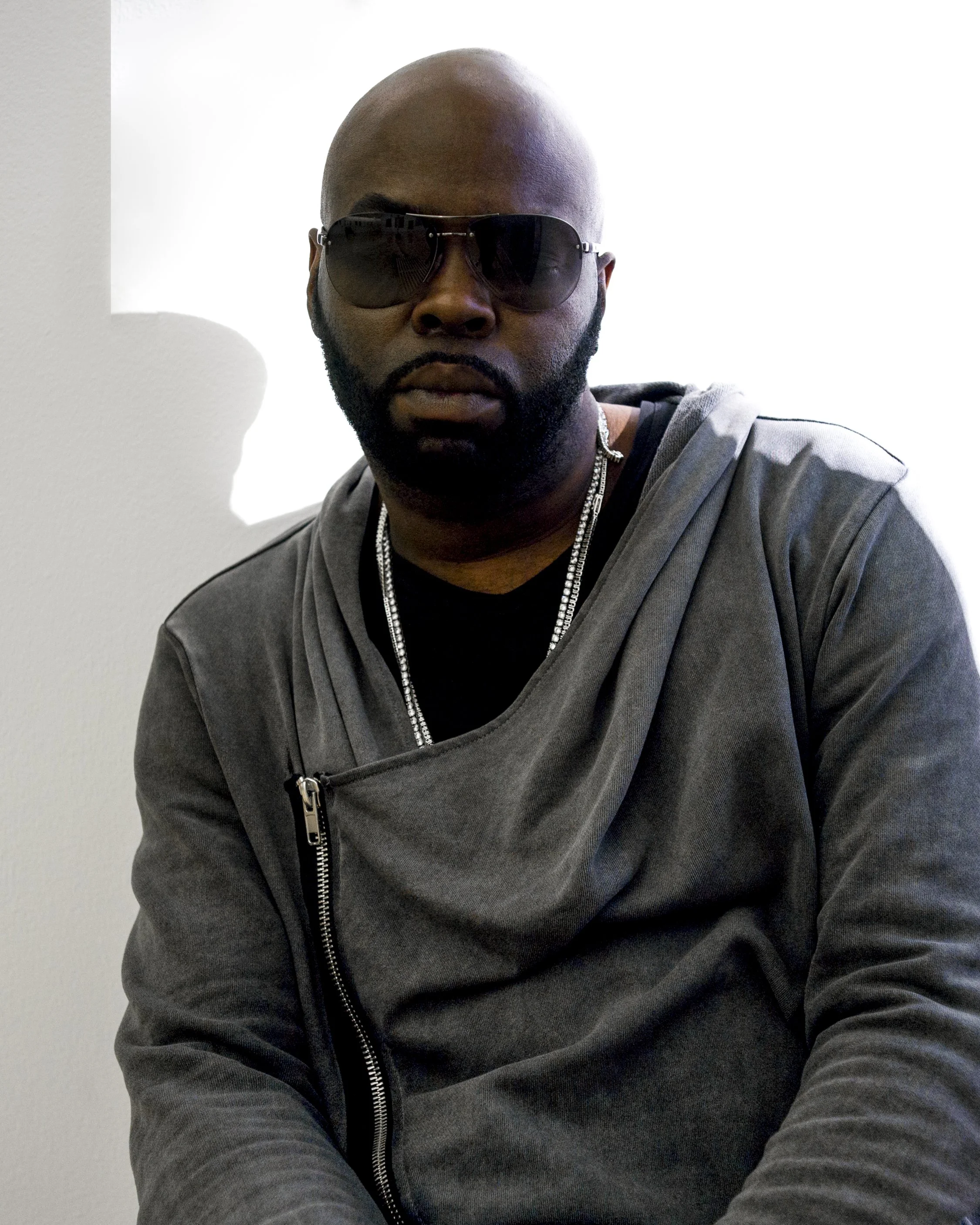 Cleveland Dean multi disciplined self-taught visual artist
