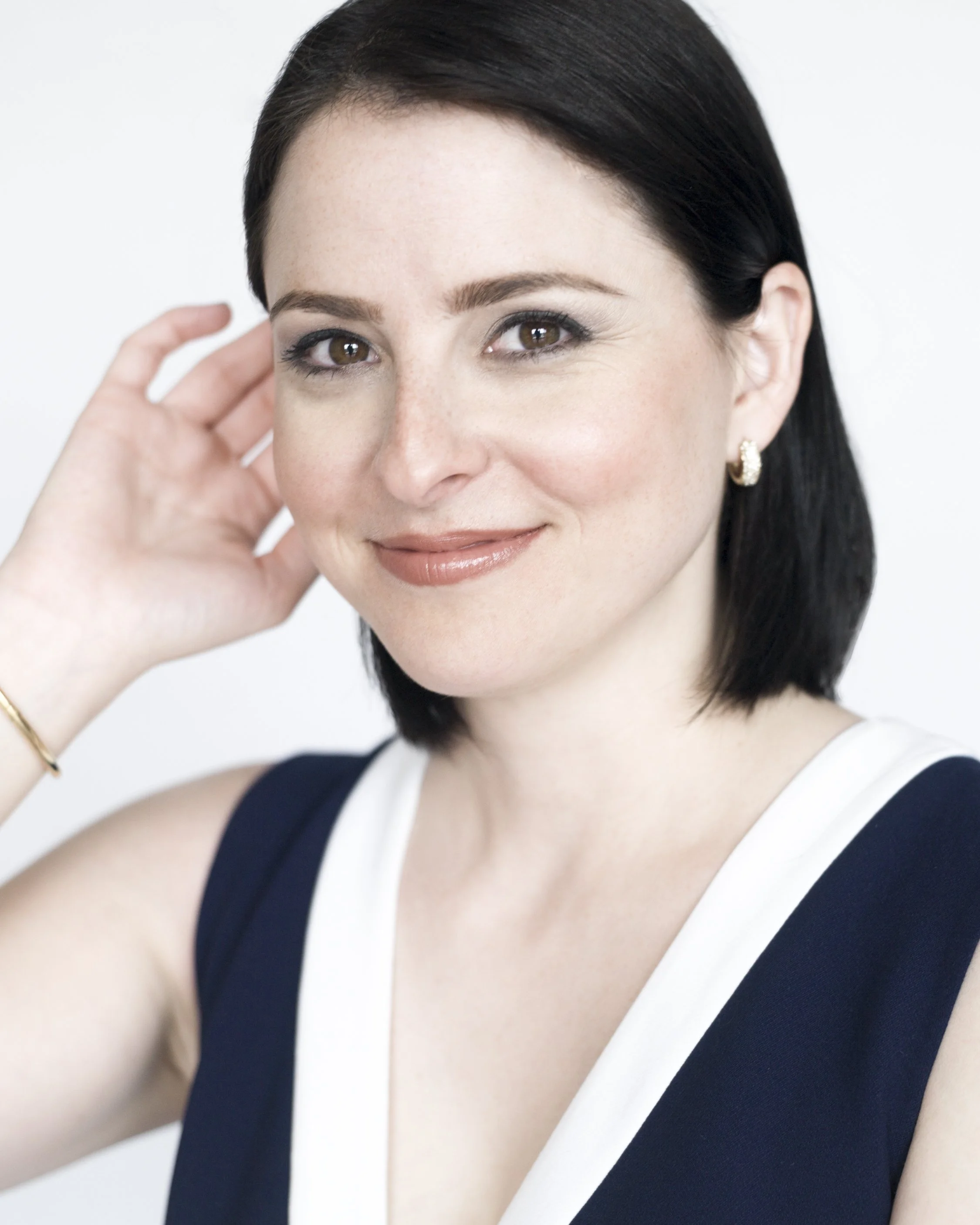 Stephanie Lichtenstein is the President of Micro Media Marketing Social Media Agency 