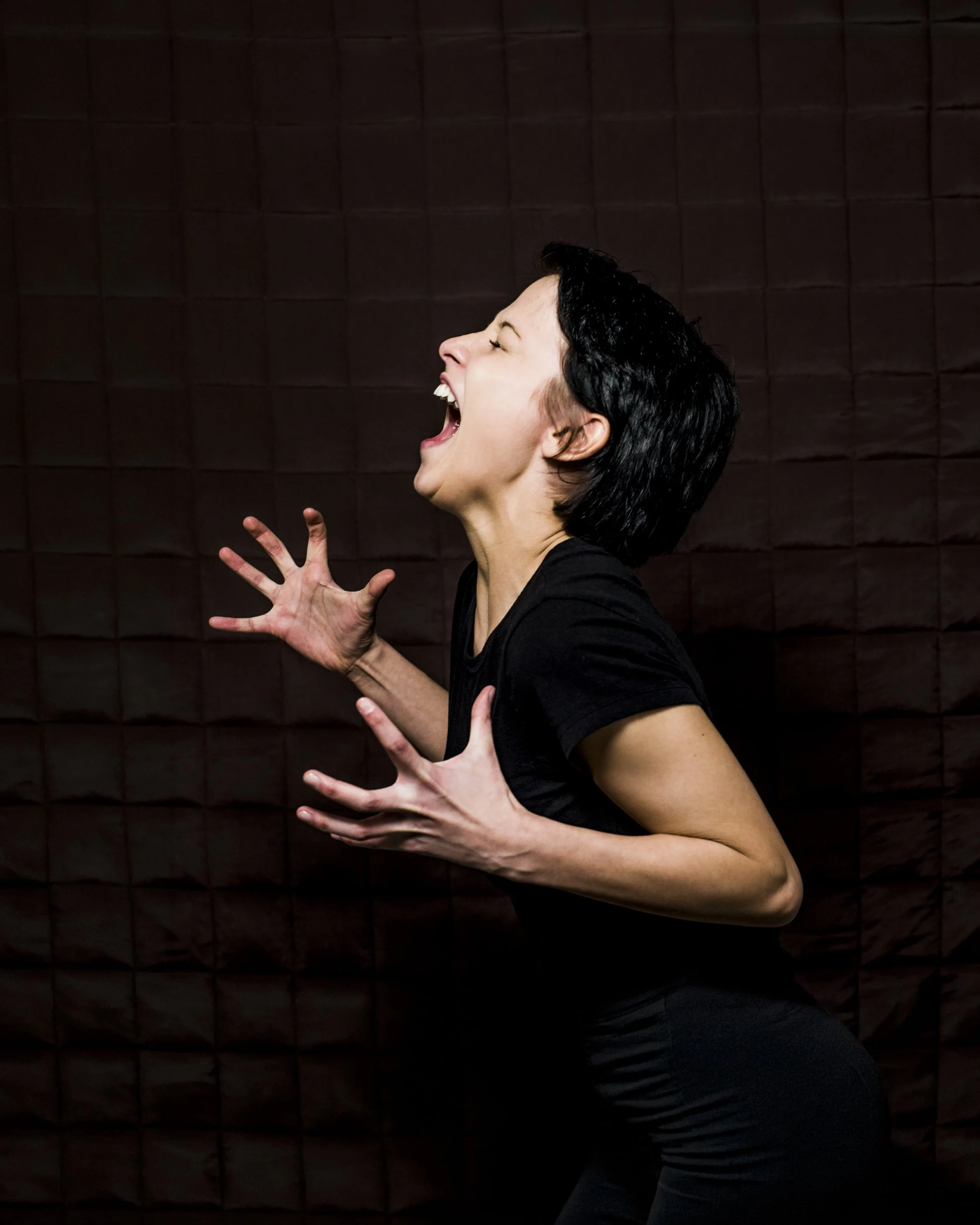 Scream kids passion yell New York studio anger