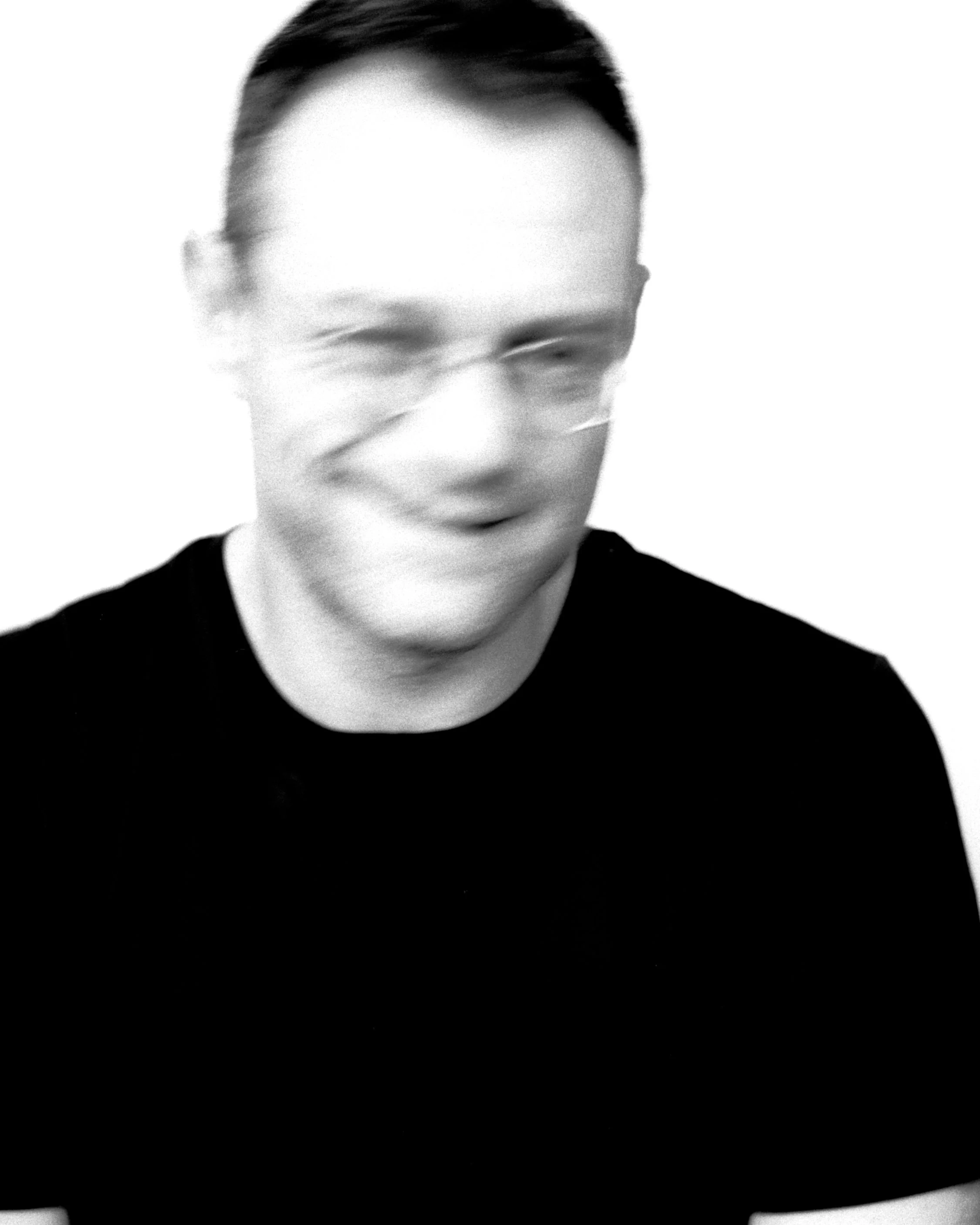 Benjamin Ross is a British screenwriter and film director known for The Young Poisoner's Handbook  Torte Bluma RKO 281