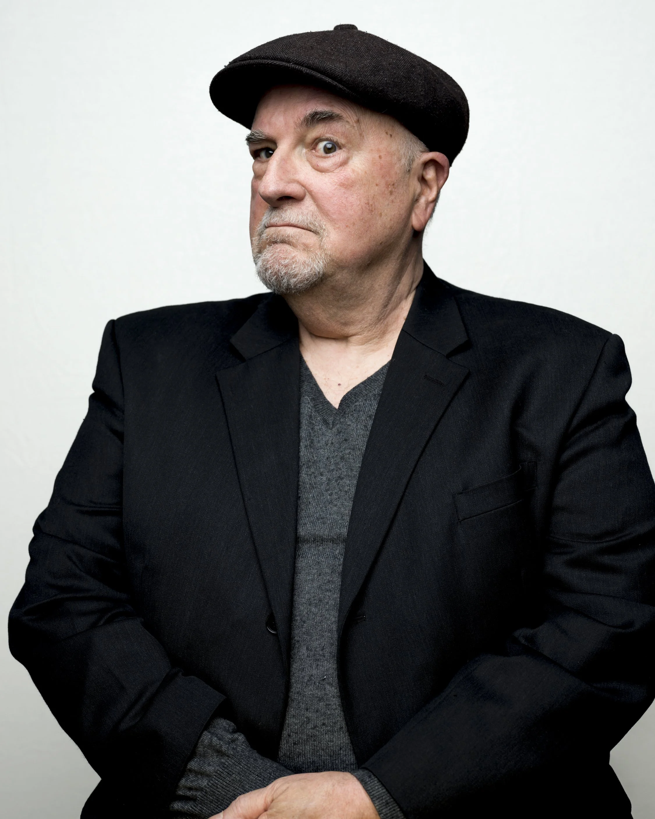John Apicella He is an actor and writer, known for The X-Files