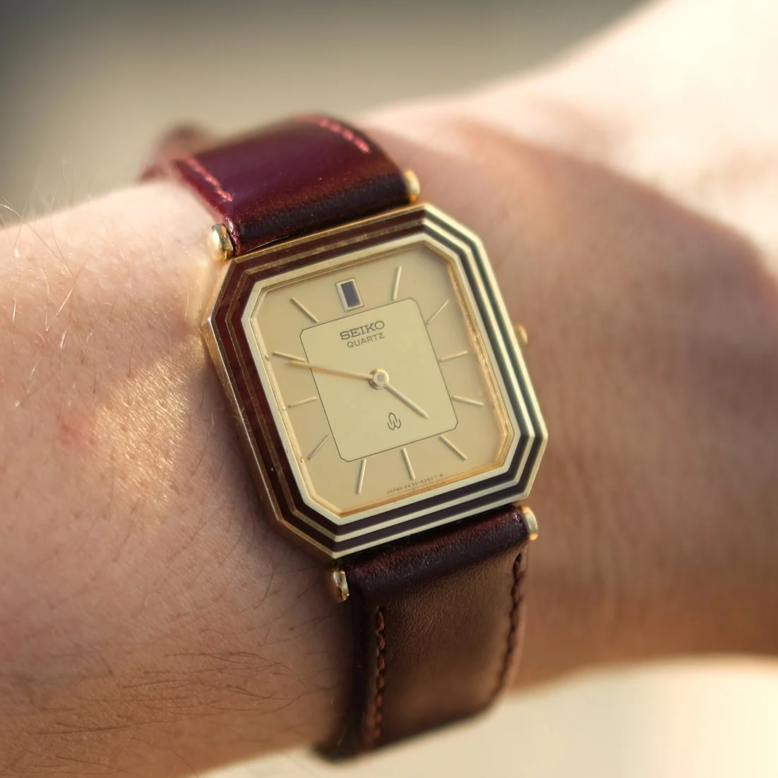 Seiko Octagon "Ceinture-Style" Red/Gold