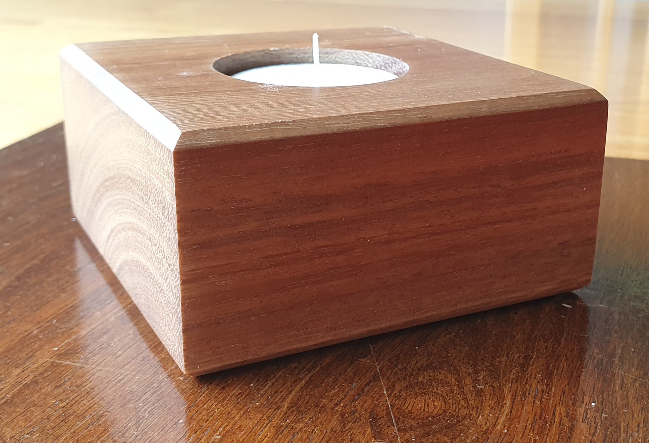 Australian Blackbutt Tea-Light Holder