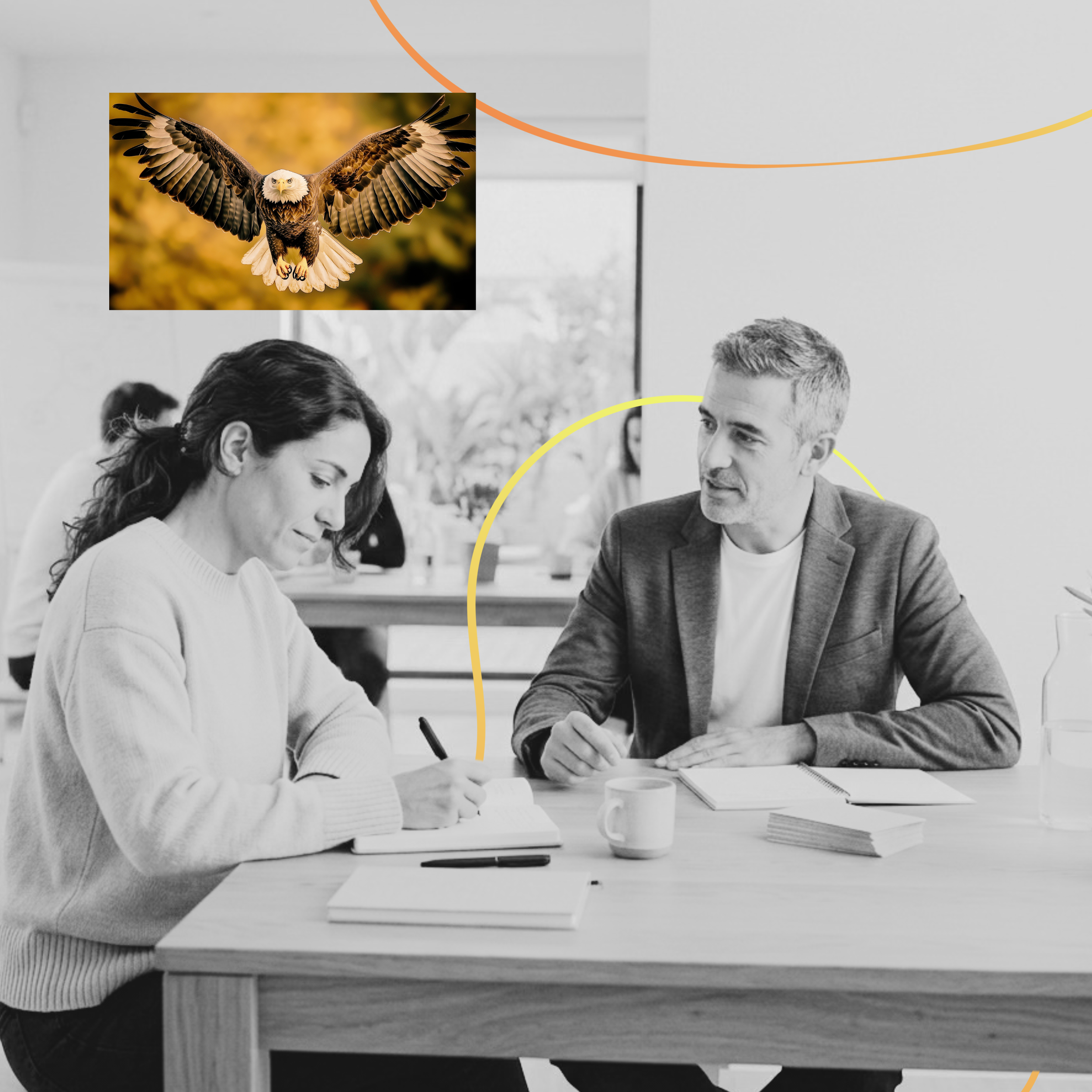 Mujer en una sesión de consultoría organizacional de Tess, trabajando su plan de liderazgo positivo.