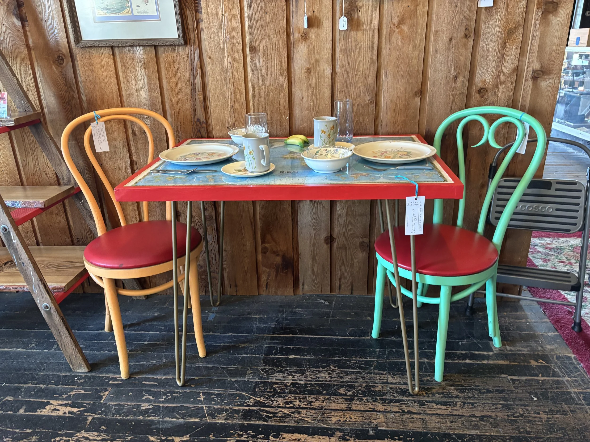 World Map Diner Table Set