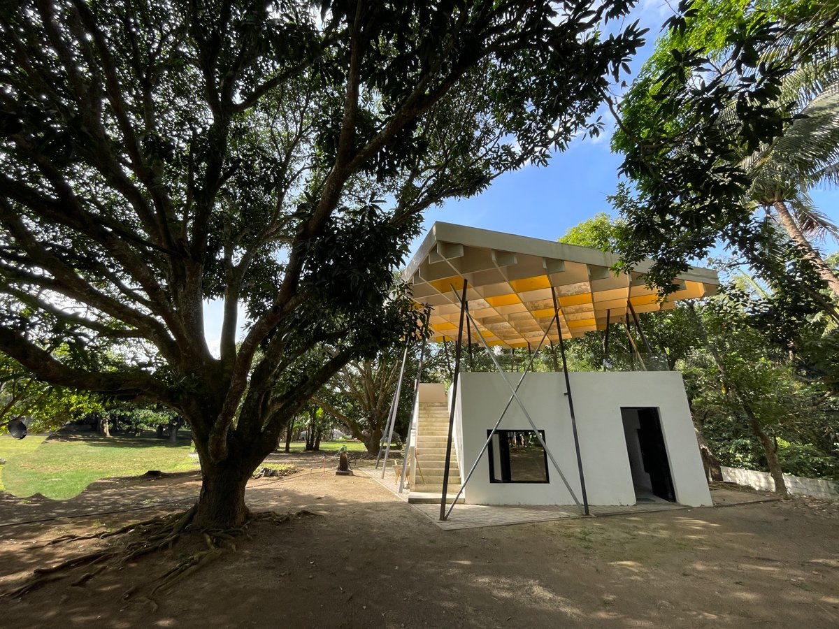 "Kulandong" - a multipurpose tiny building which will be turned into a children's book community library