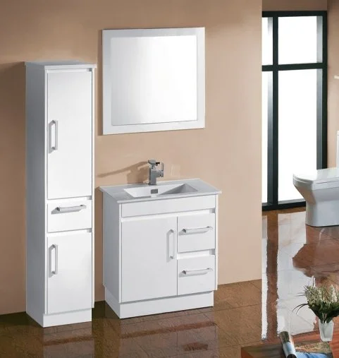 SK31 Freestanding Vanity with Kickboard - image 3