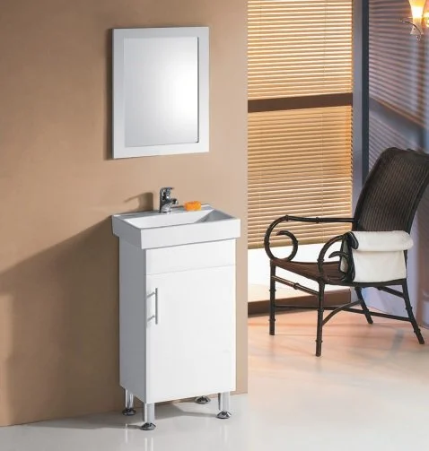 P15 Slim Vanity